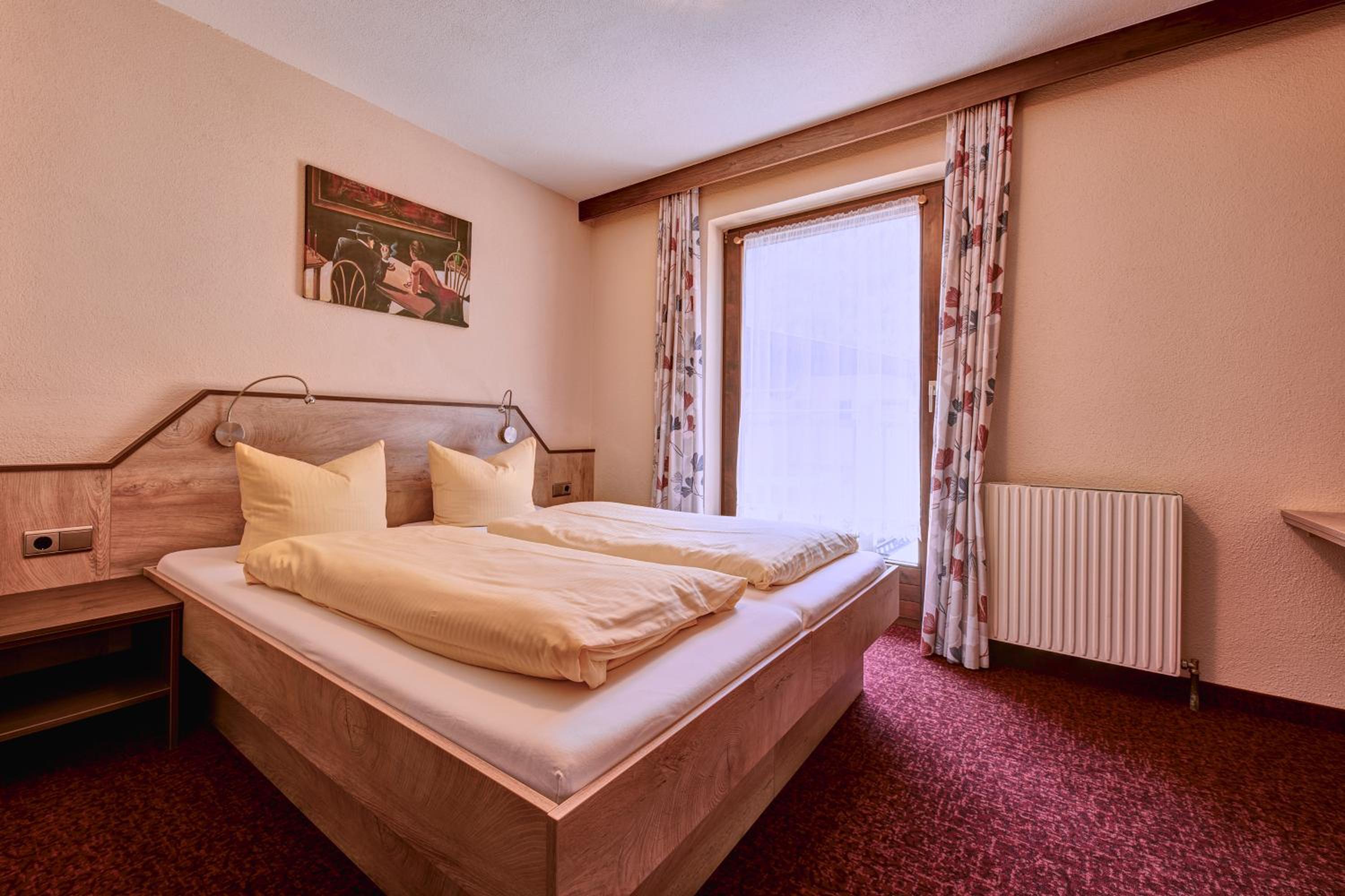 Two-Bedroom Apartment With Balcony photo 1