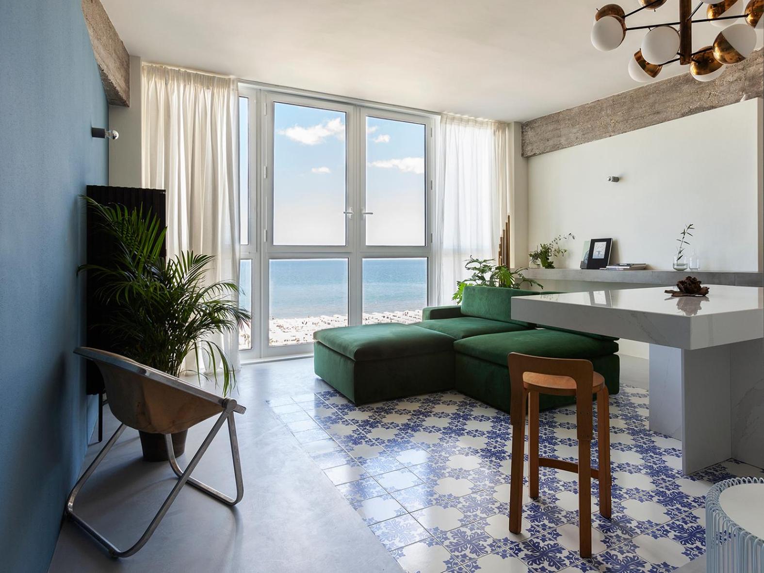 Apartment with Sea View