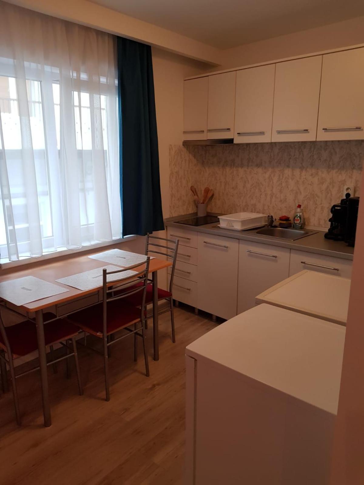 One-Bedroom Apartment - Photo 5