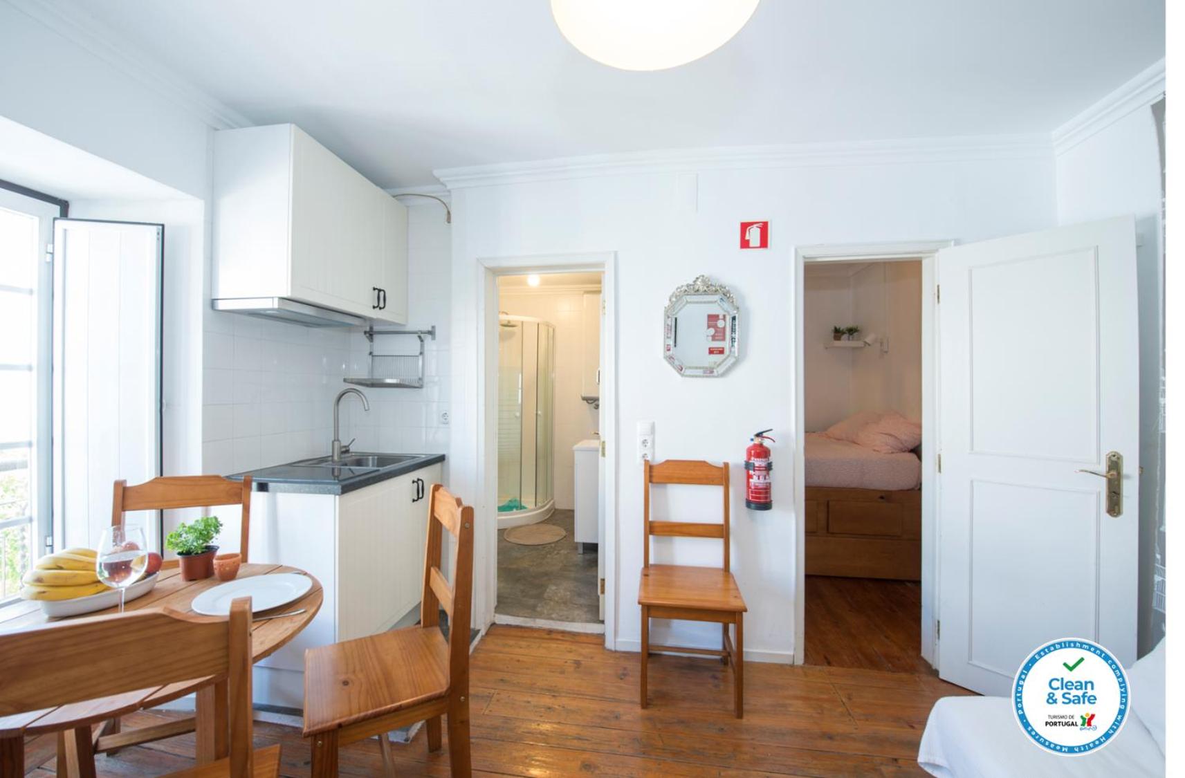 Apartment - Photo 24