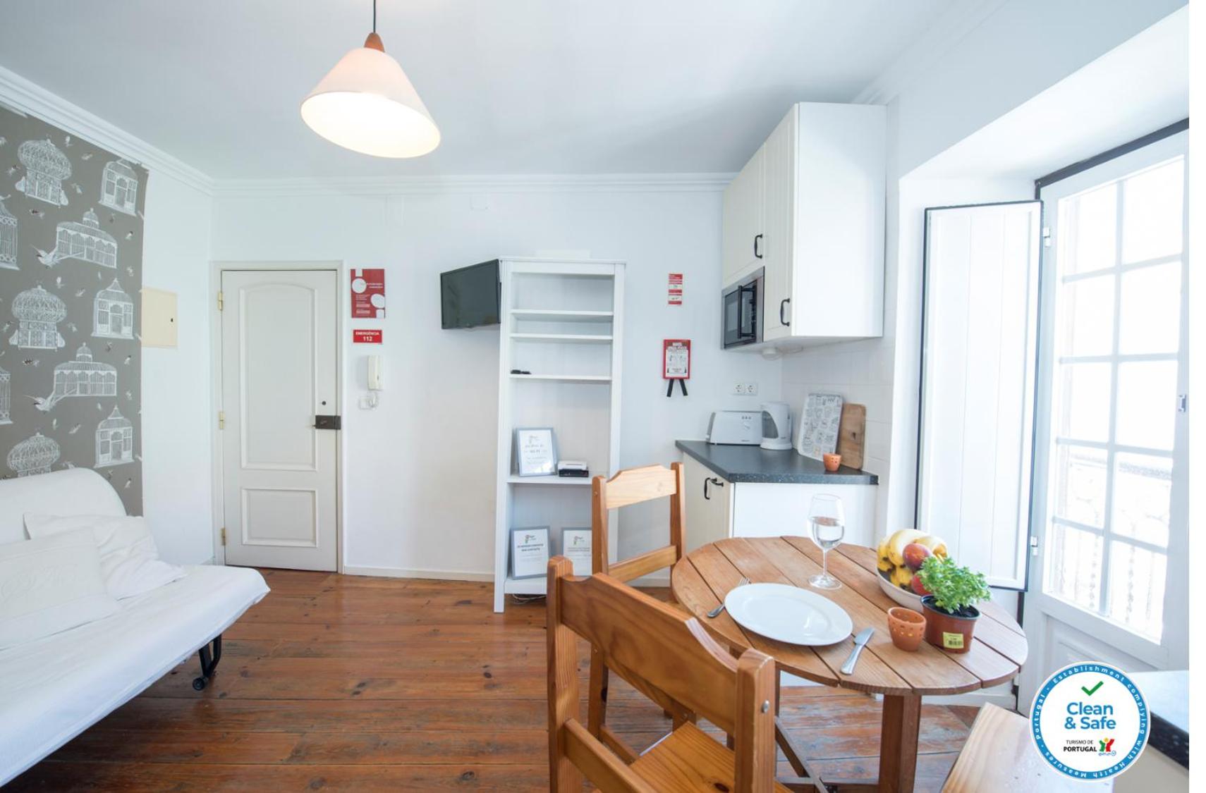 Apartment - Photo 25