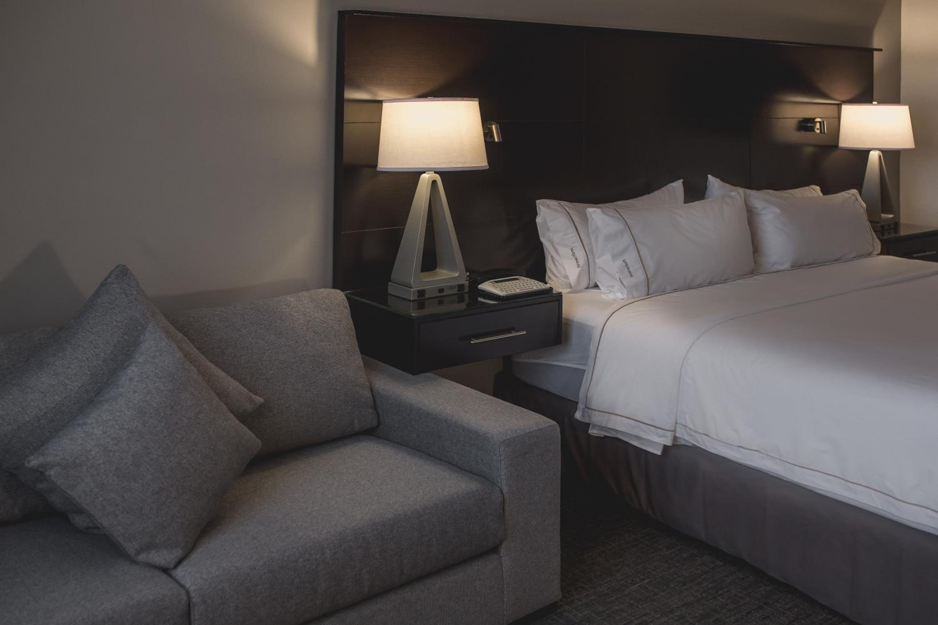 Queen Suite with Two Queen Beds