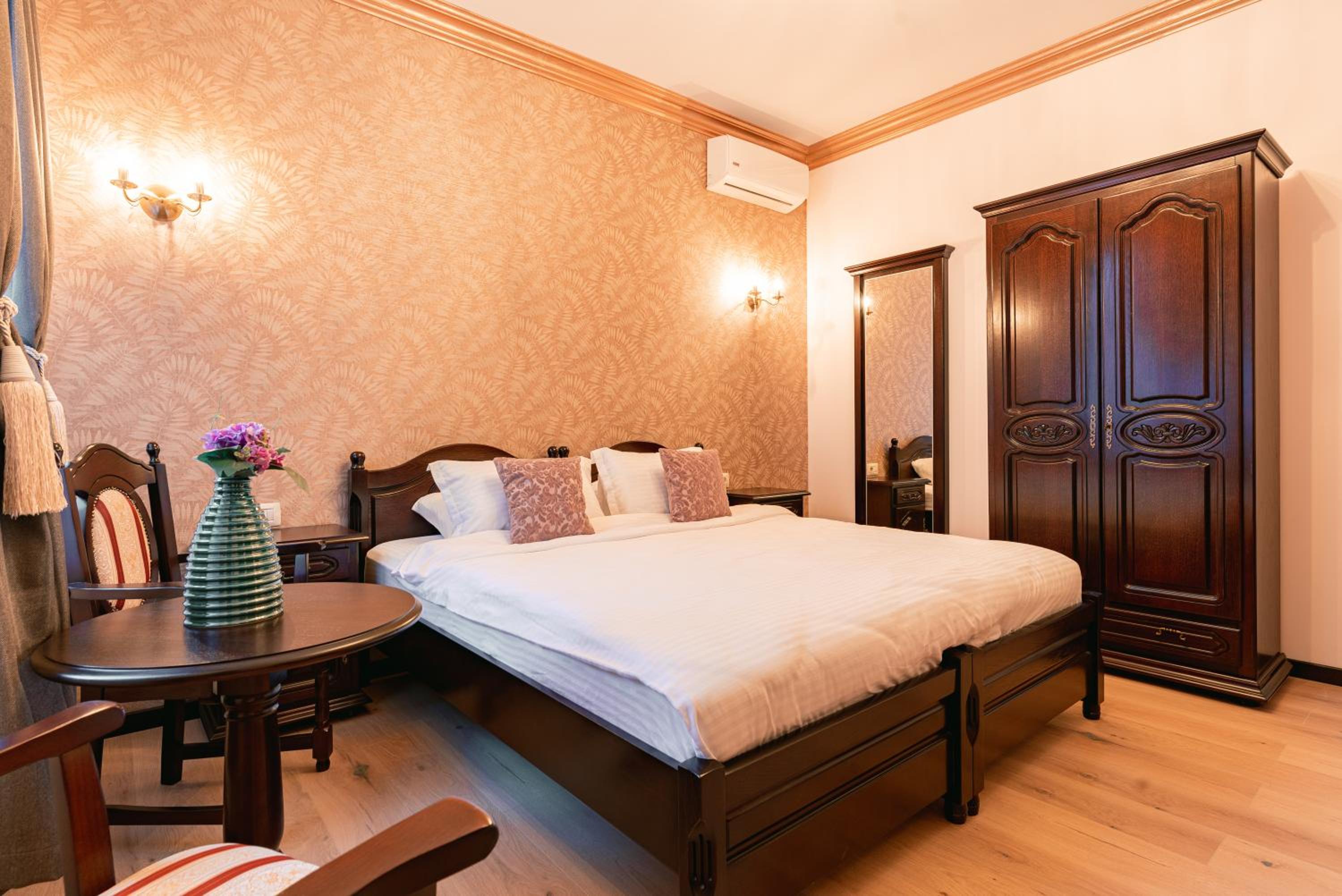 Superior Double Room - Photo 1