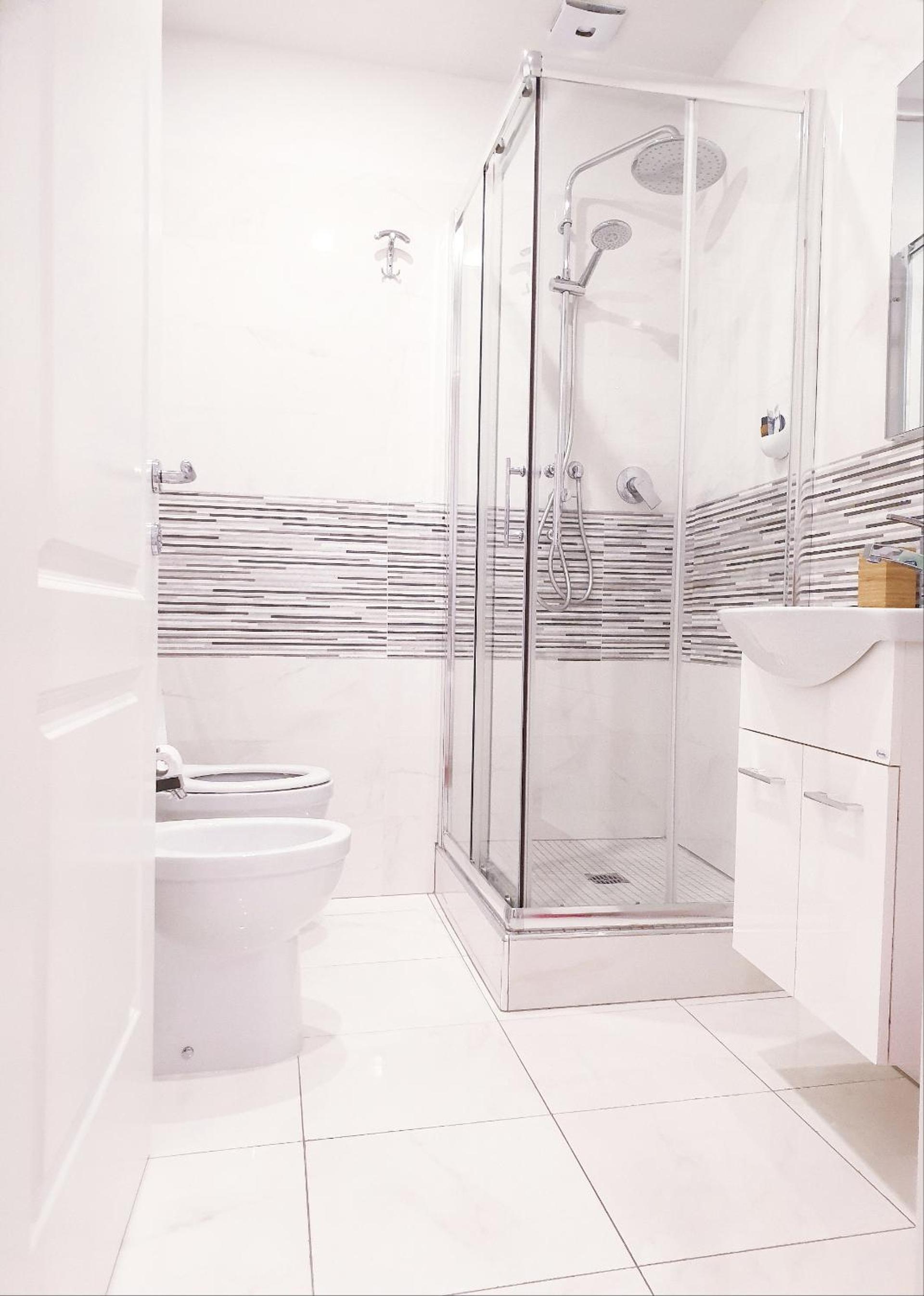 Double Room with Balcony and Private Bathroom photo 3