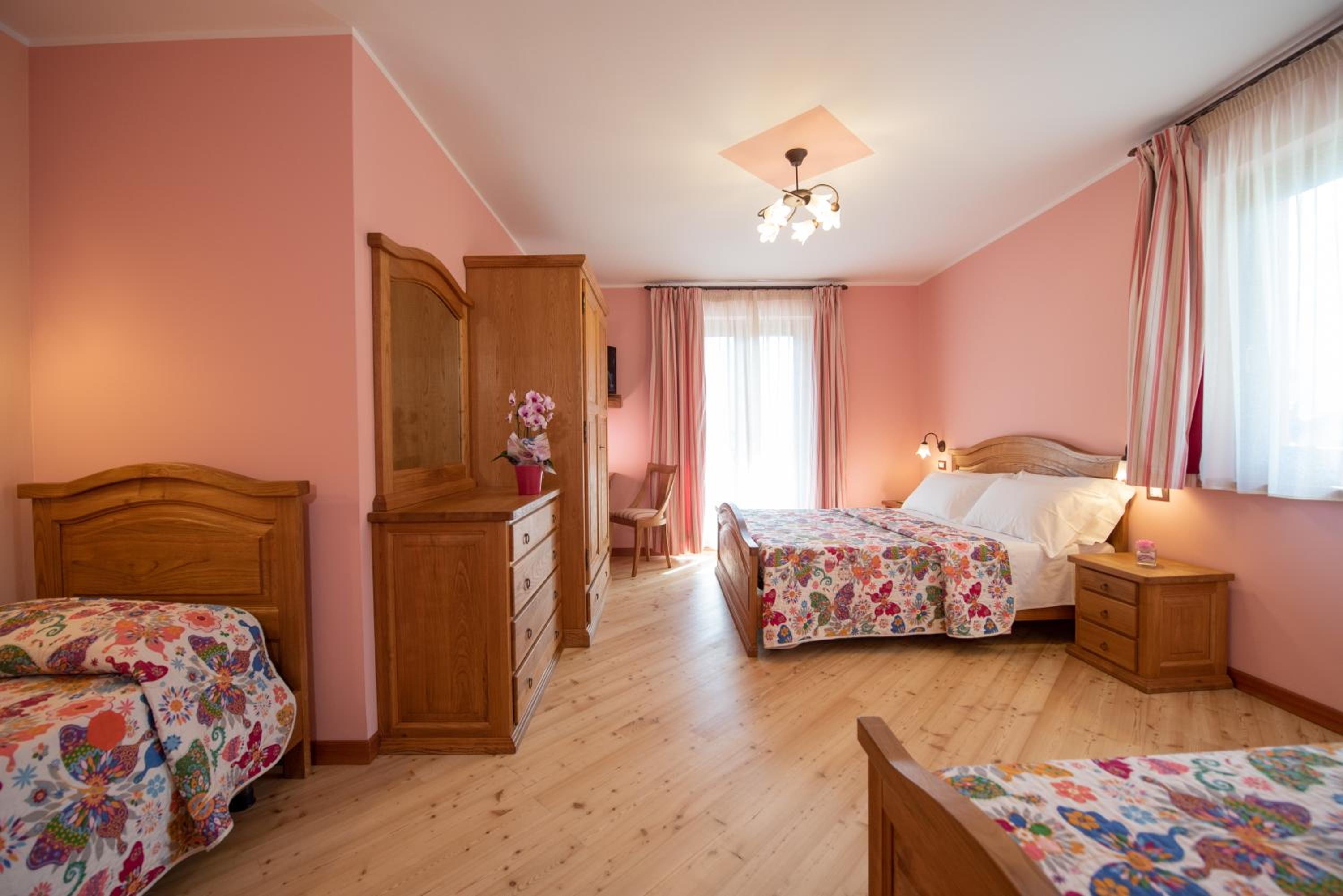 Quadruple Room - Photo 4