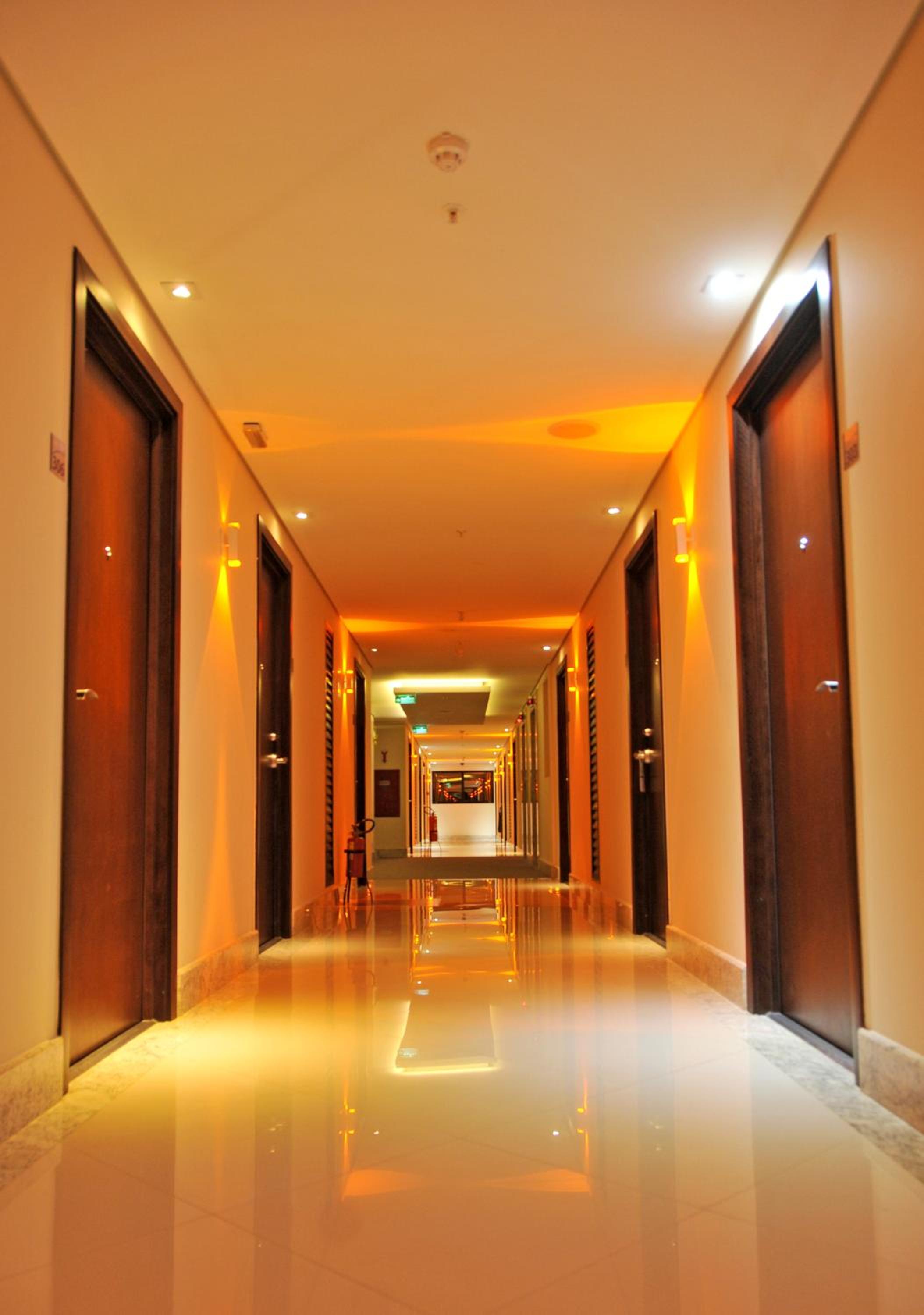 Deluxe King Room photo 2