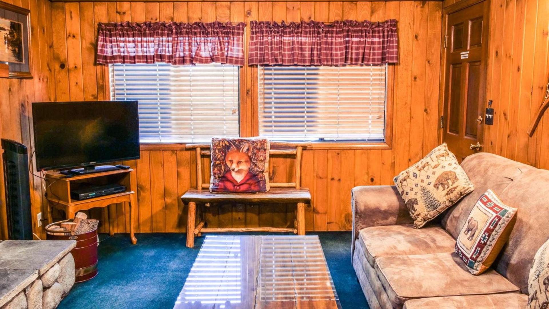 Apartment photo 1