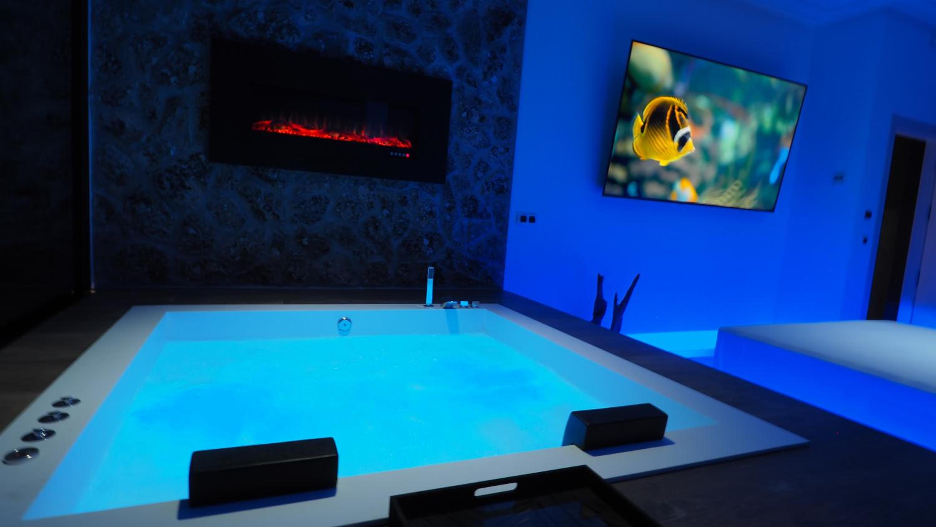 One-Bedroom House - Photo 10