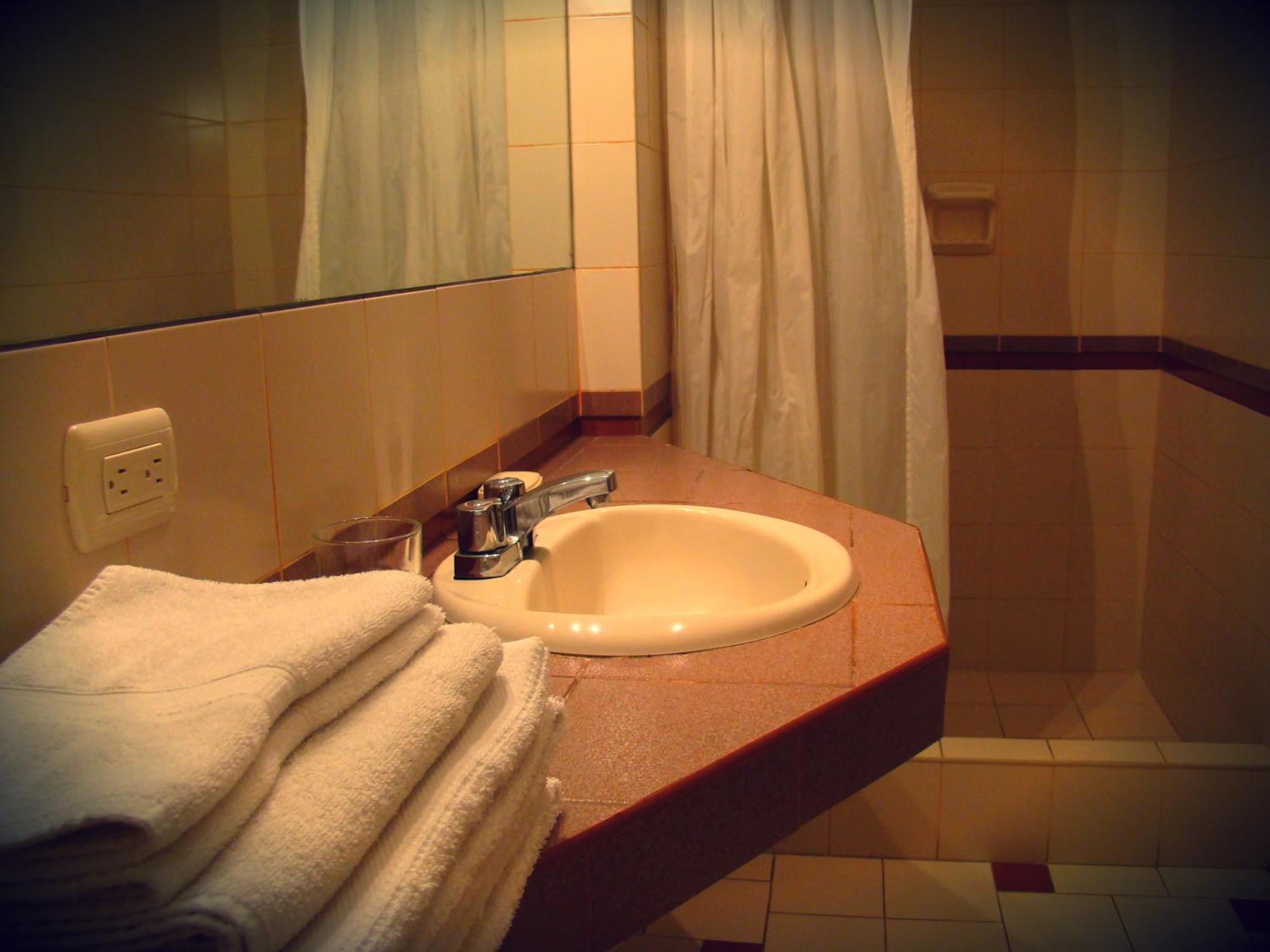 Twin Room - Photo 4