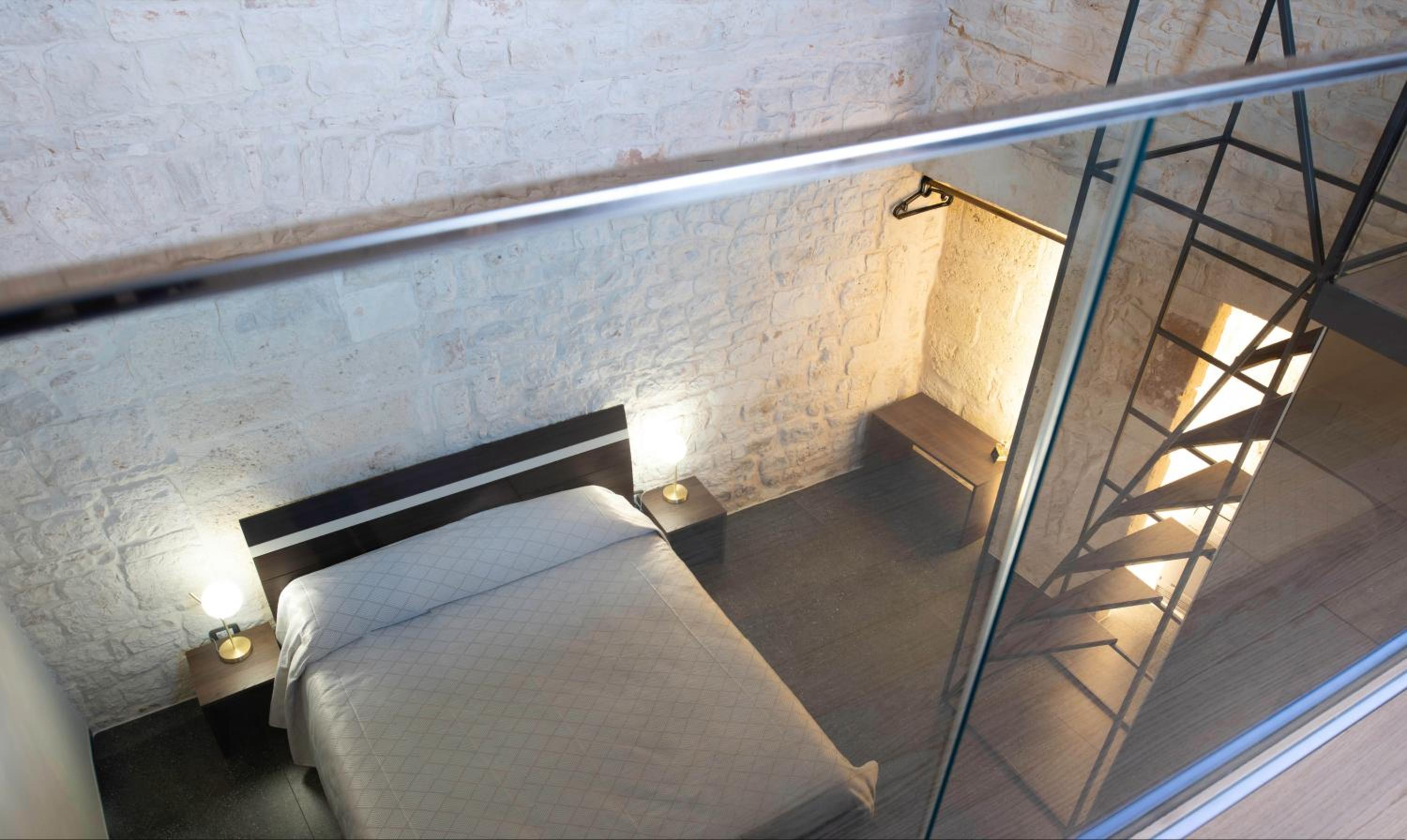 Deluxe Double Room - Photo 2