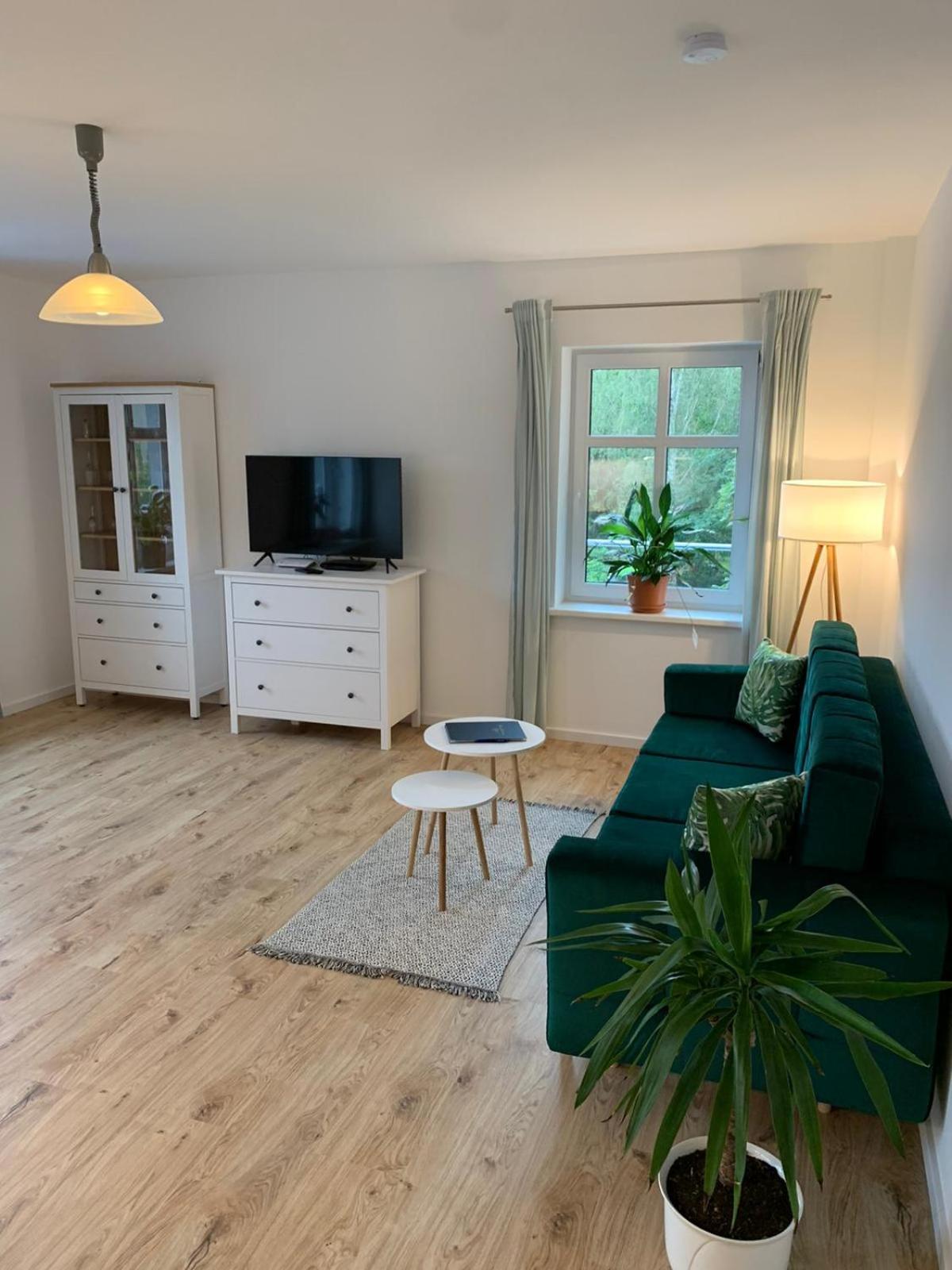 One-Bedroom Apartment photo 2