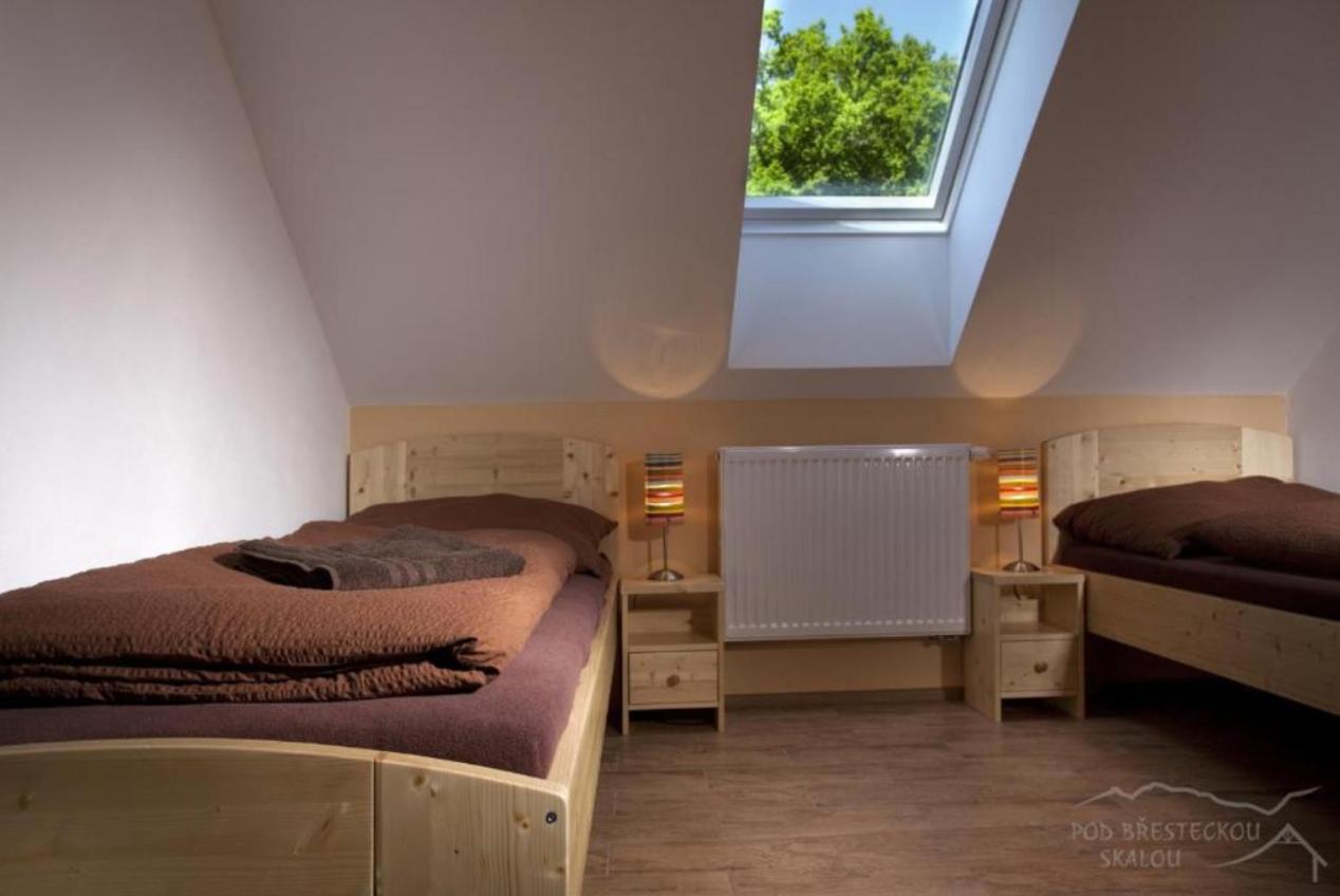 Twin Room with Private Bathroom photo 1