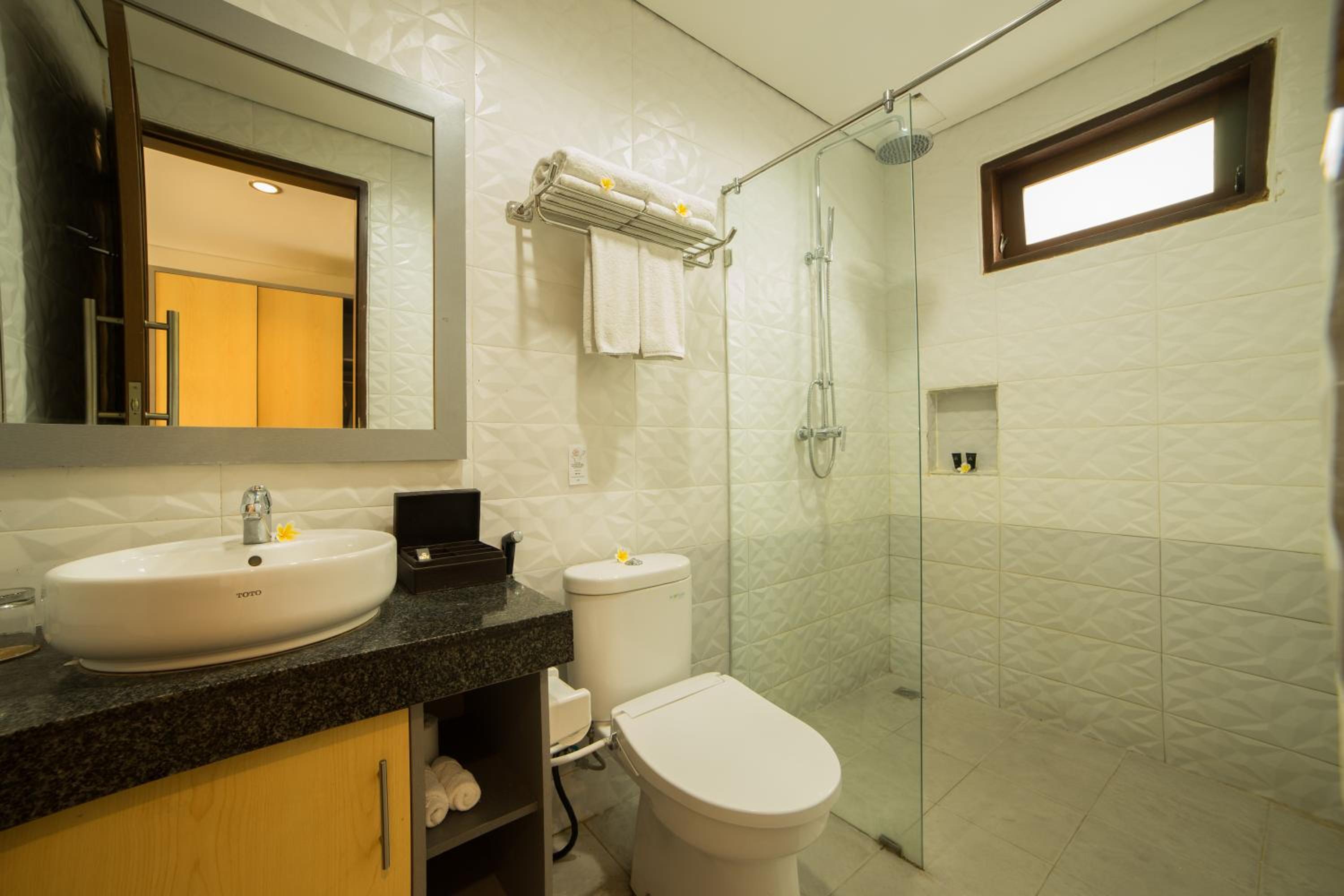 Executive Suite photo 2