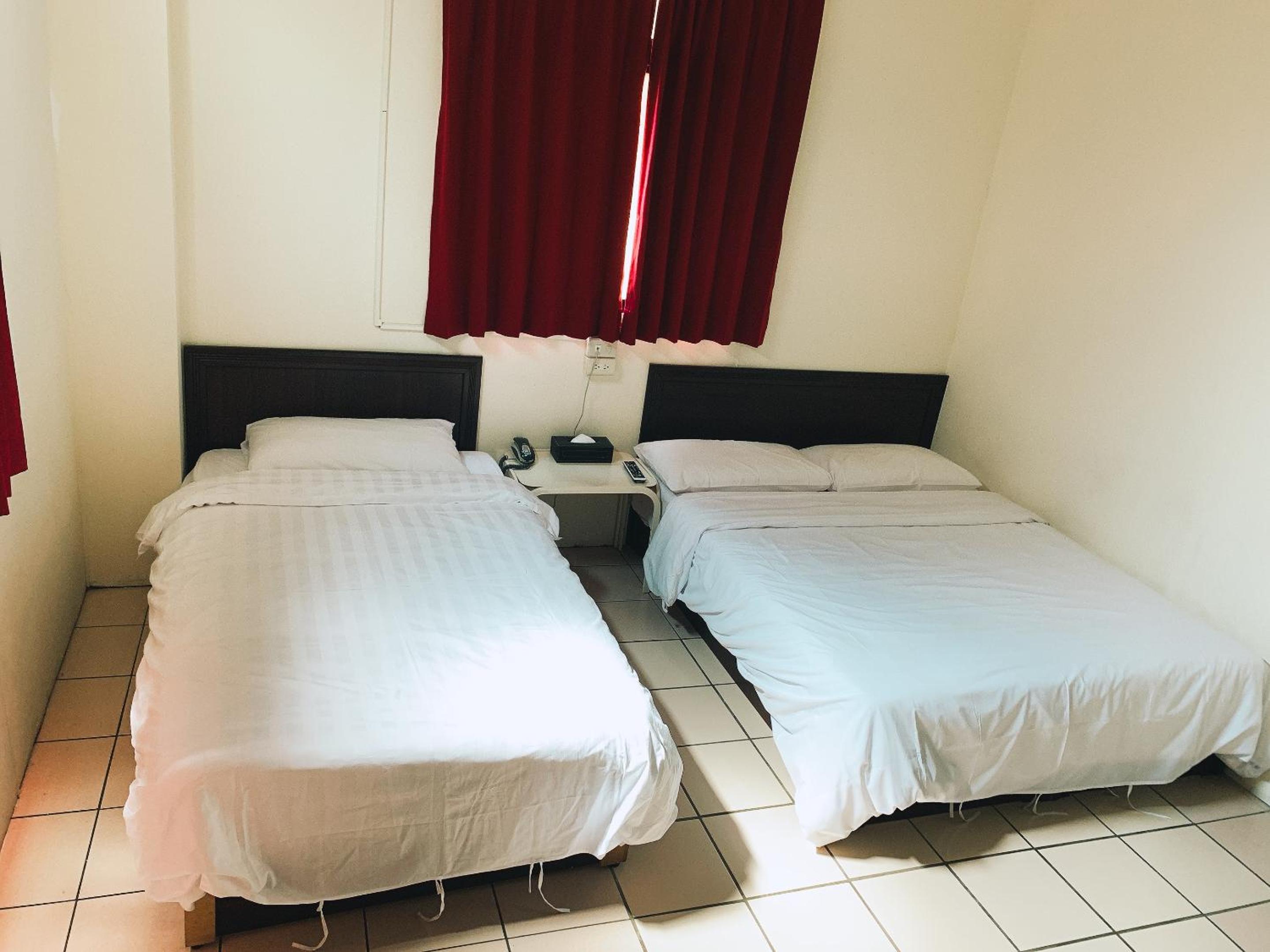 Standard Triple Room photo 2