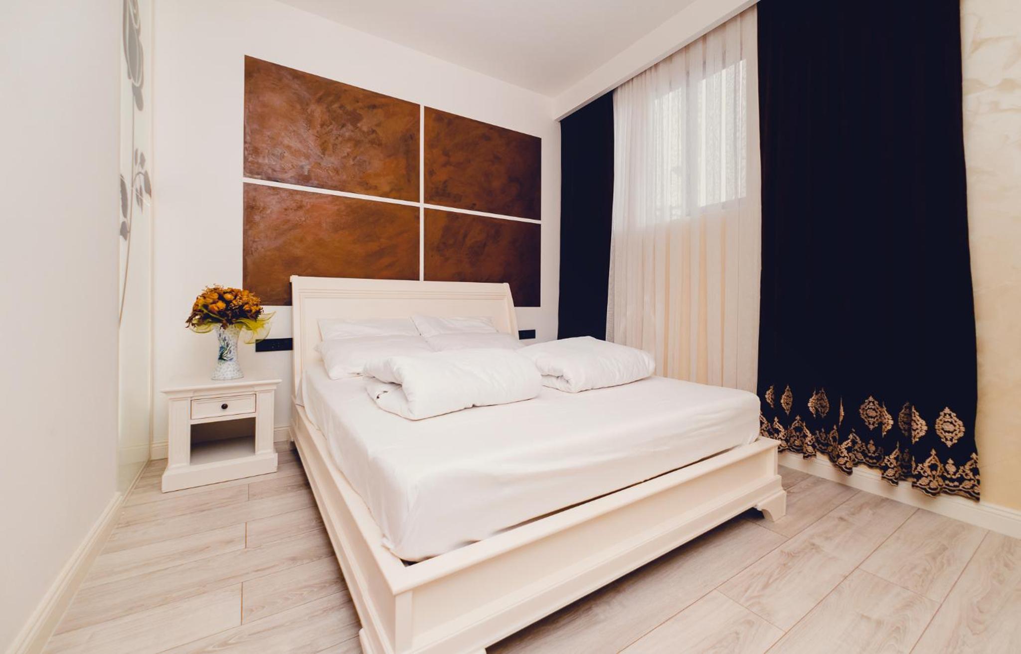 Double Room with Private Bathroom photo 1