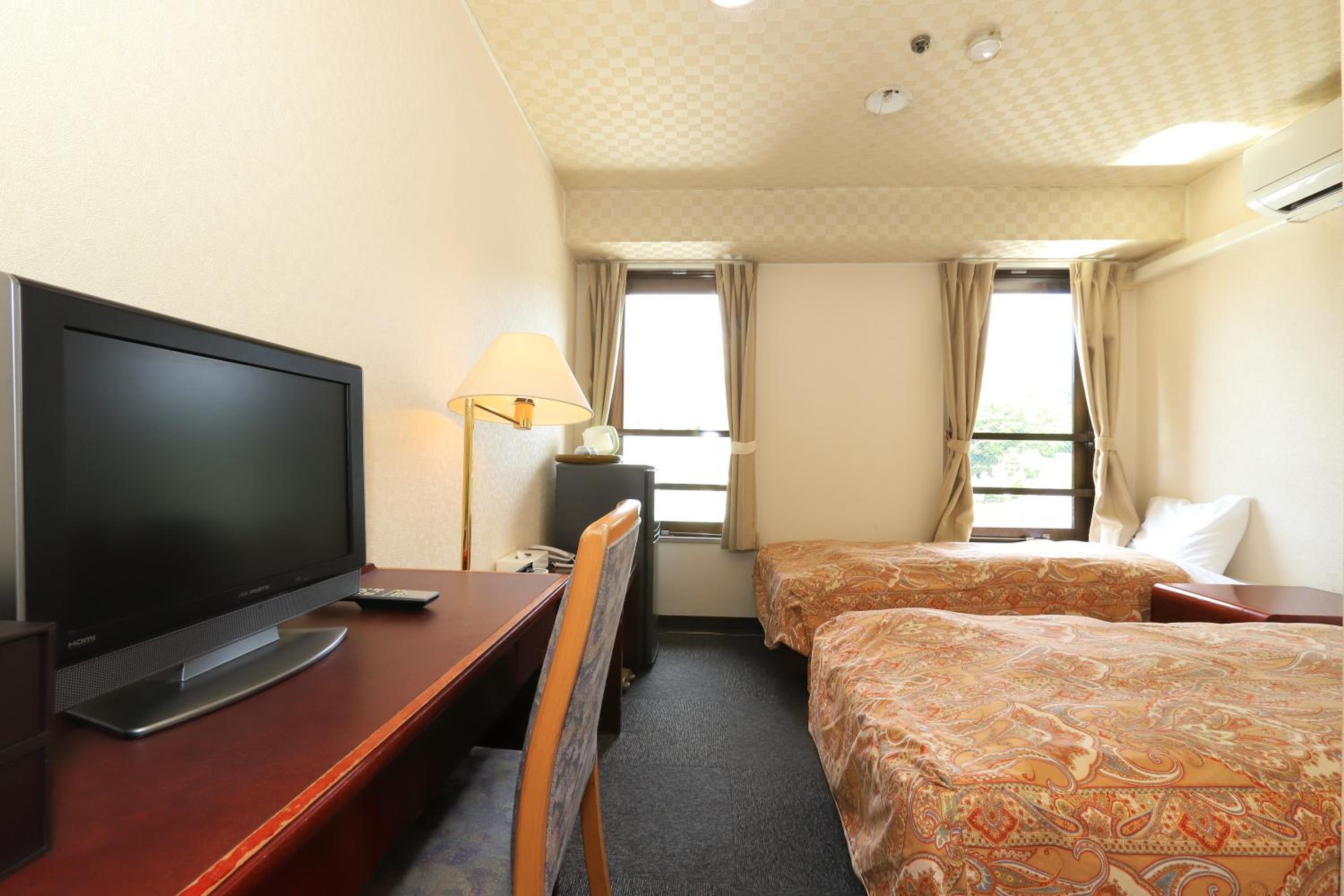 Twin Room - Photo 1