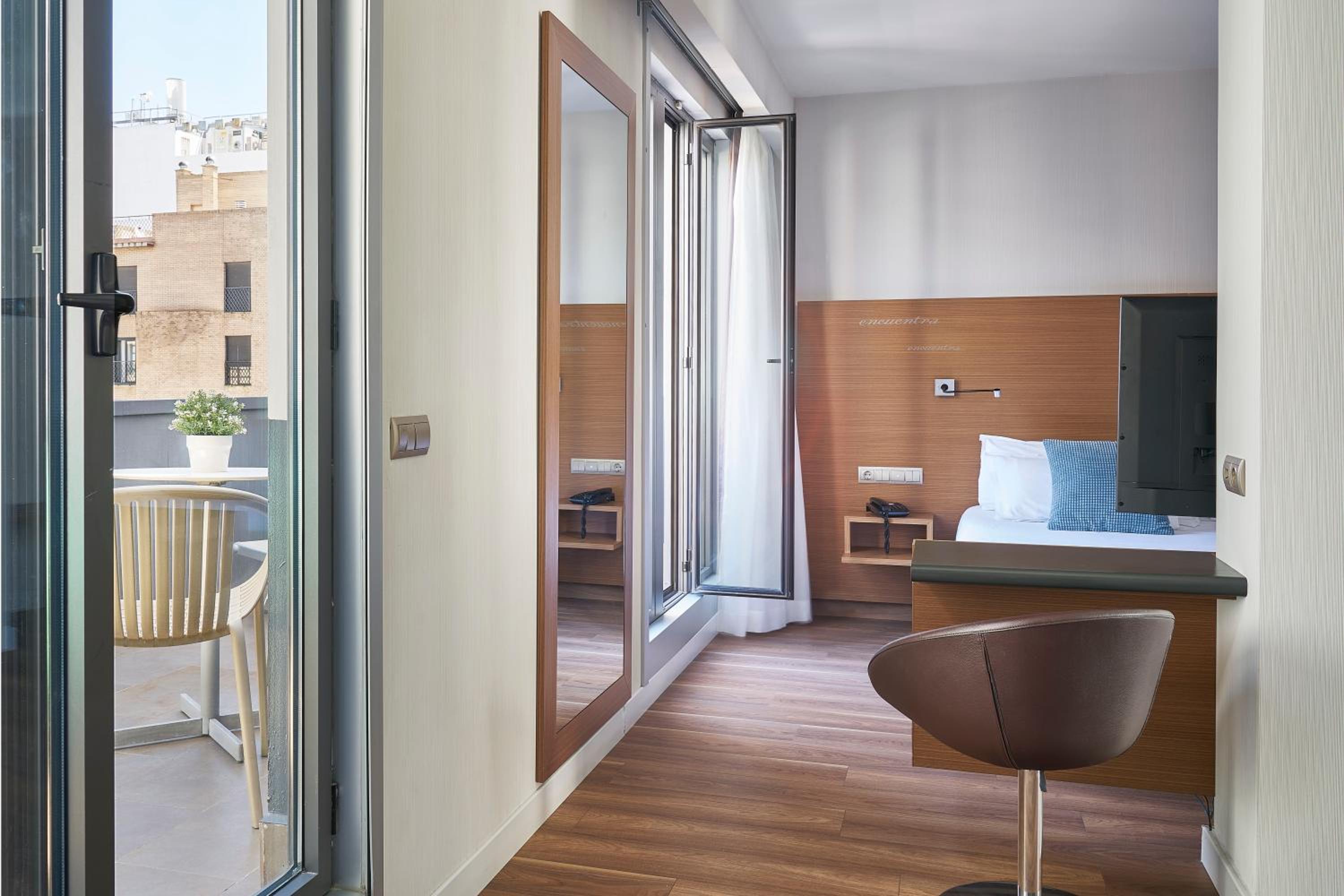 Superior Double Room - Photo 7