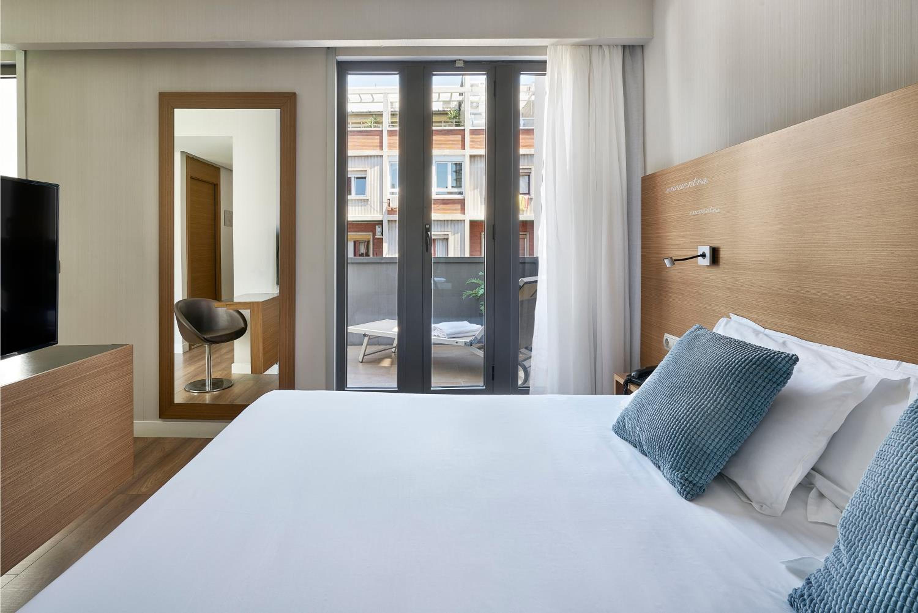 Superior Double Room - Photo 1