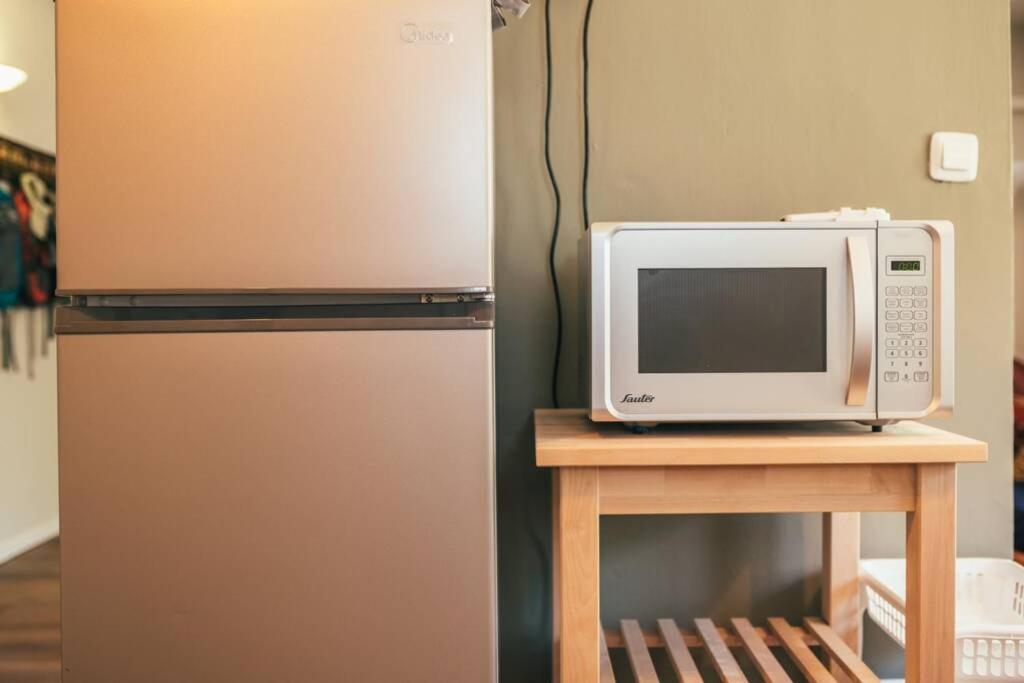 Three-Bedroom Apartment - Photo 6