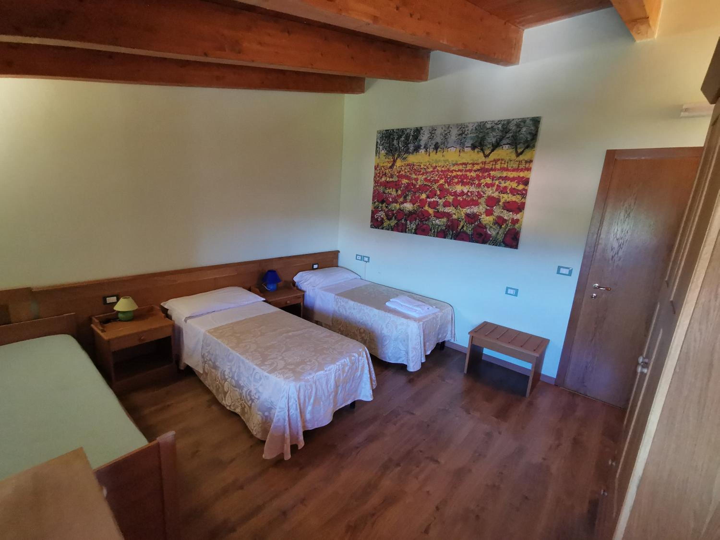 Deluxe Junior Suite photo 1