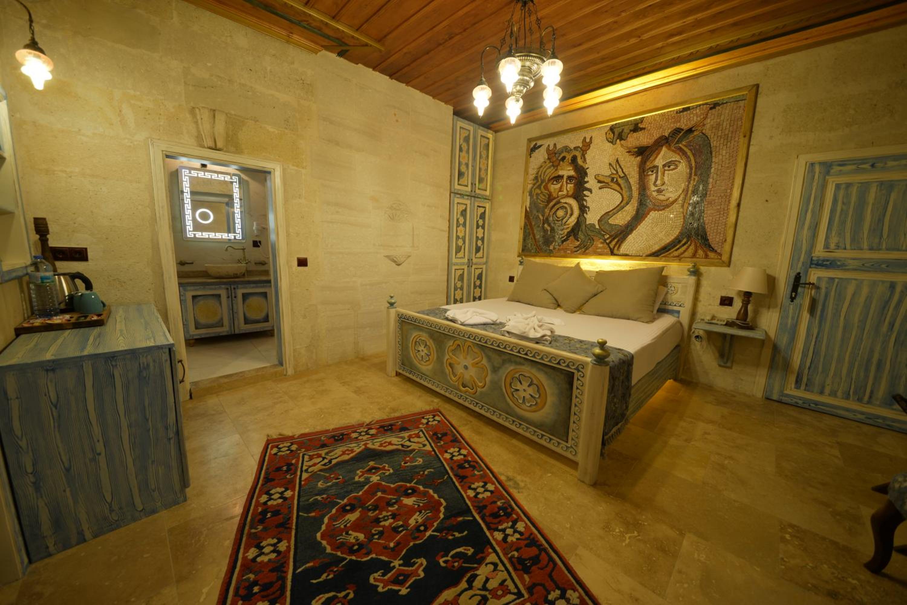 Deluxe Double Room - Photo 15