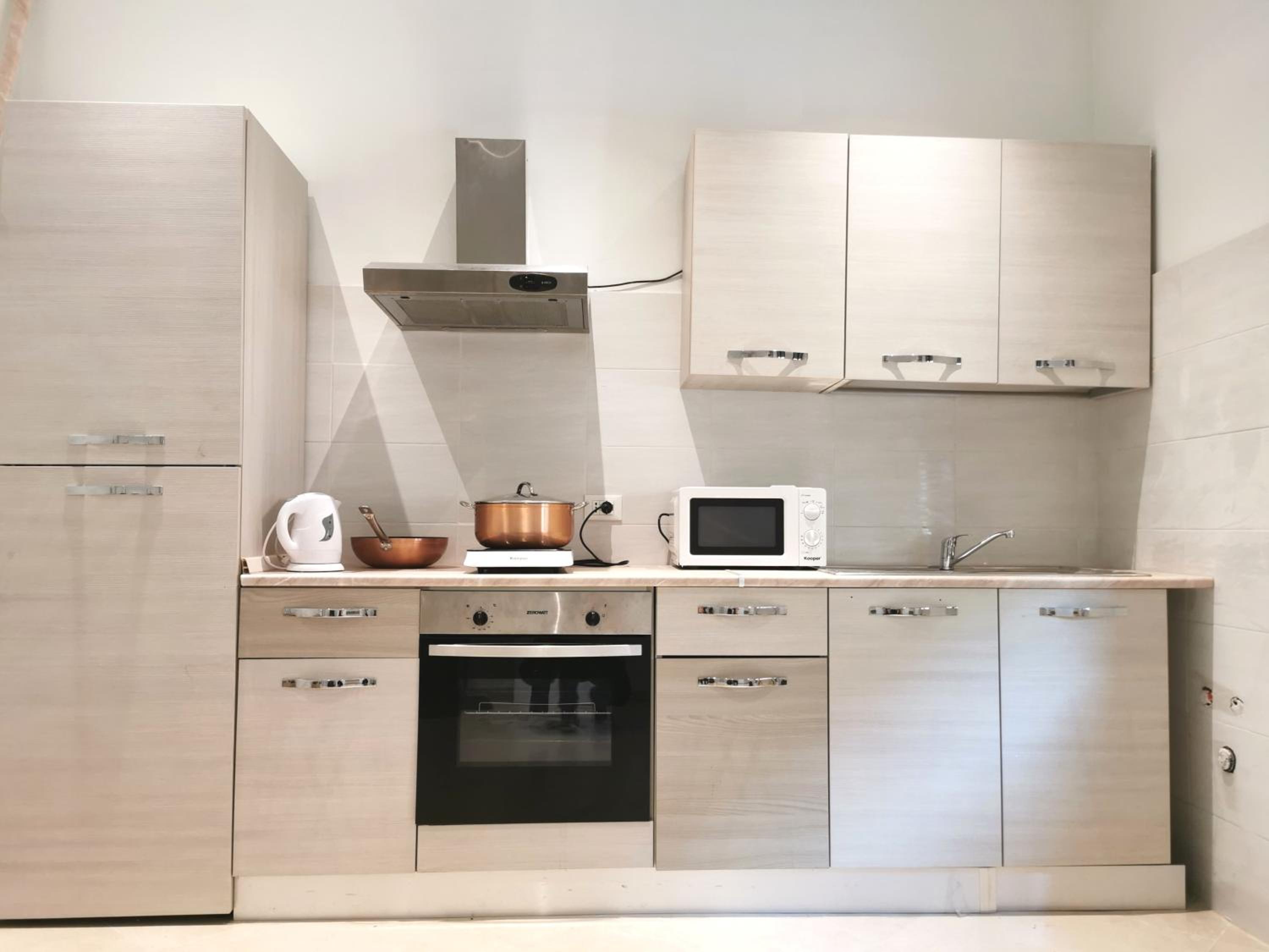 Premium Quadruple Room - Photo 4
