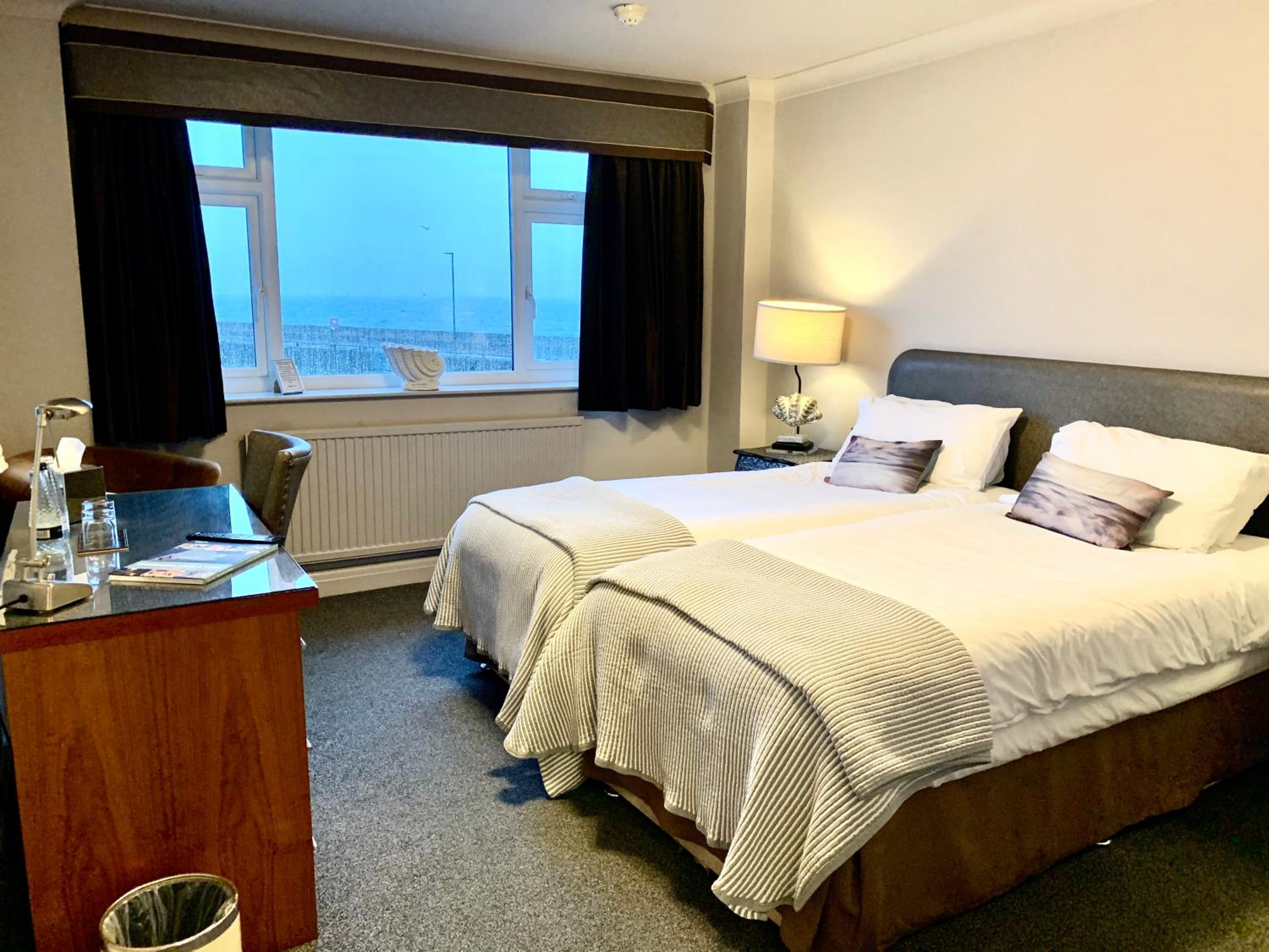 Standard King Room - Photo 1
