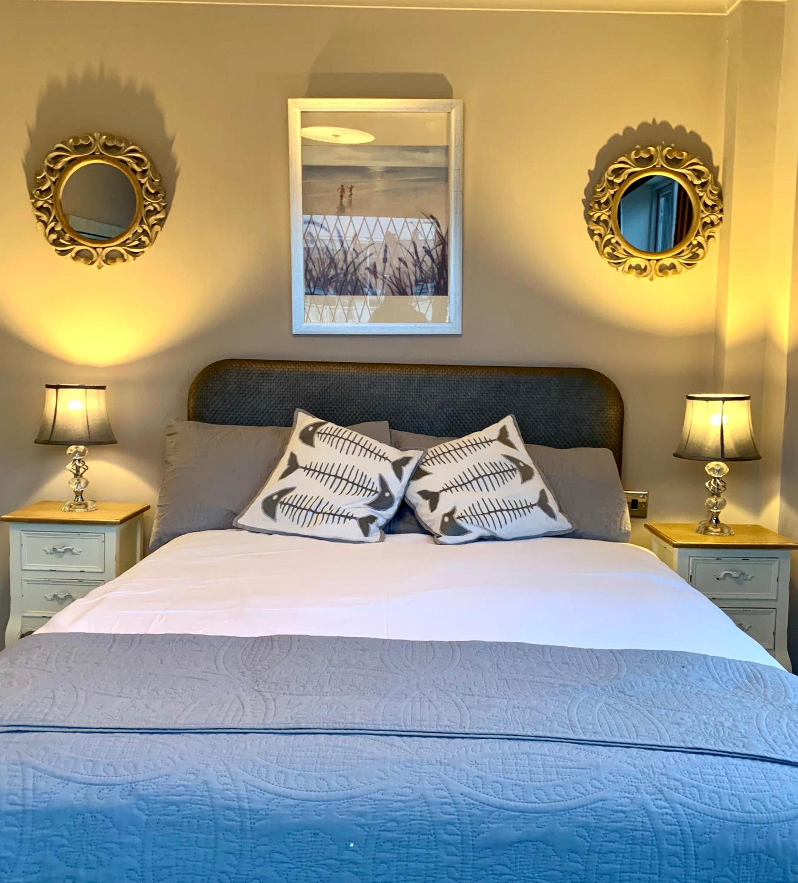 Small Double Room photo 2