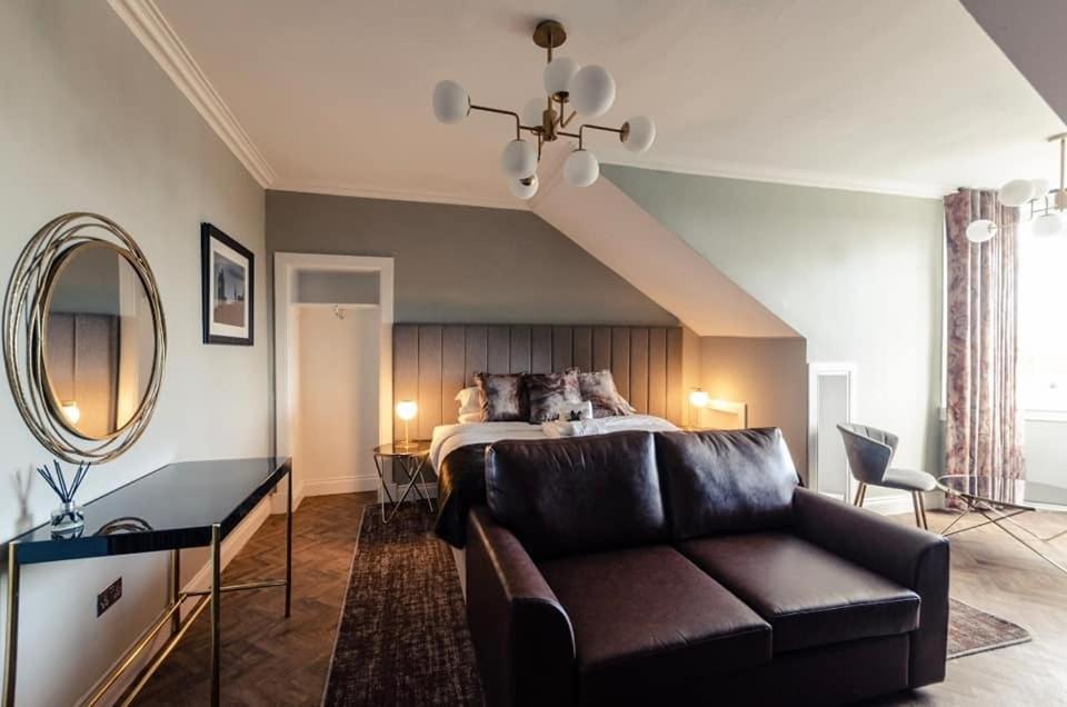 Luxury Suite photo 1