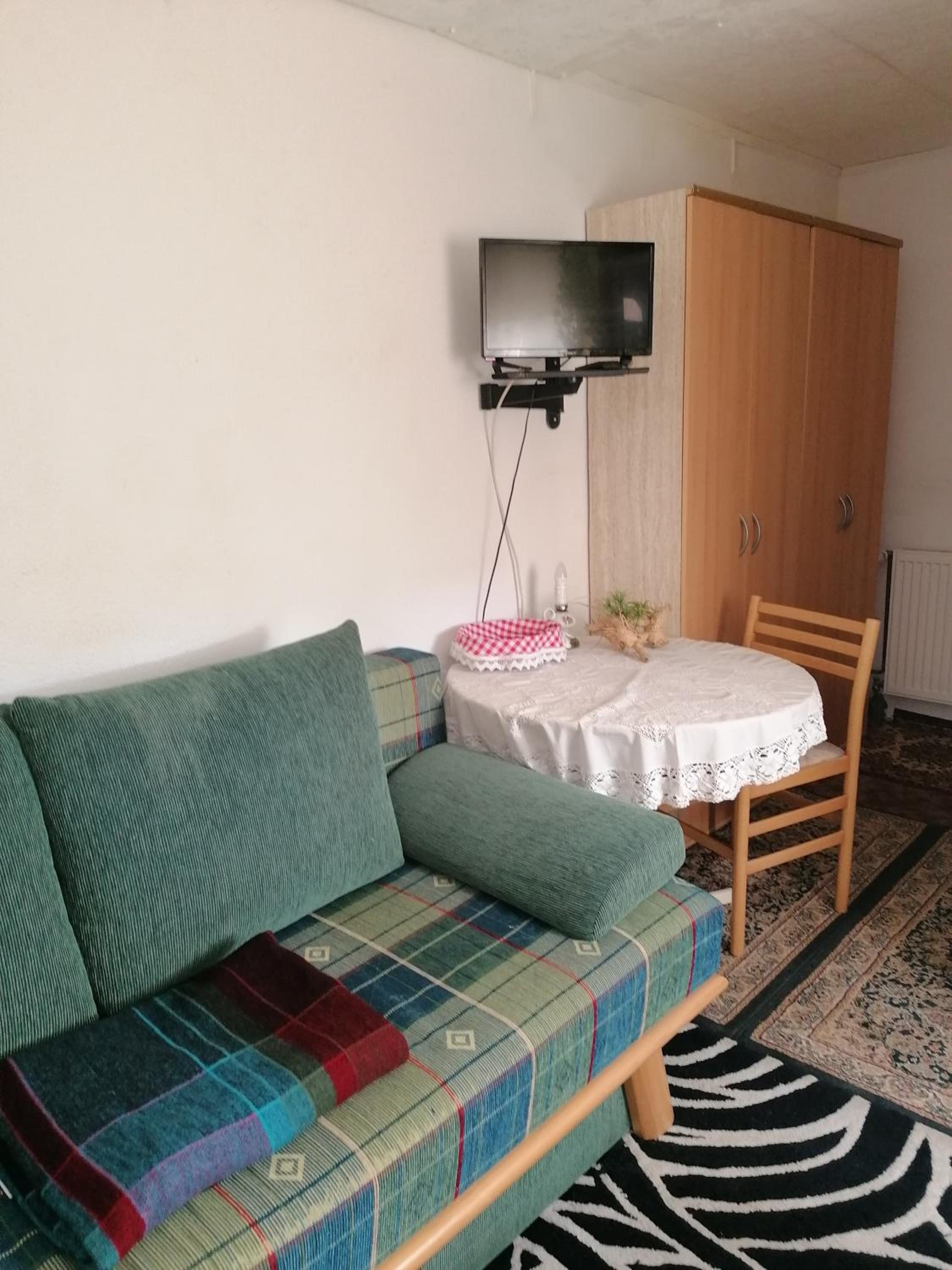 Apartment - Ground Floor photo 2