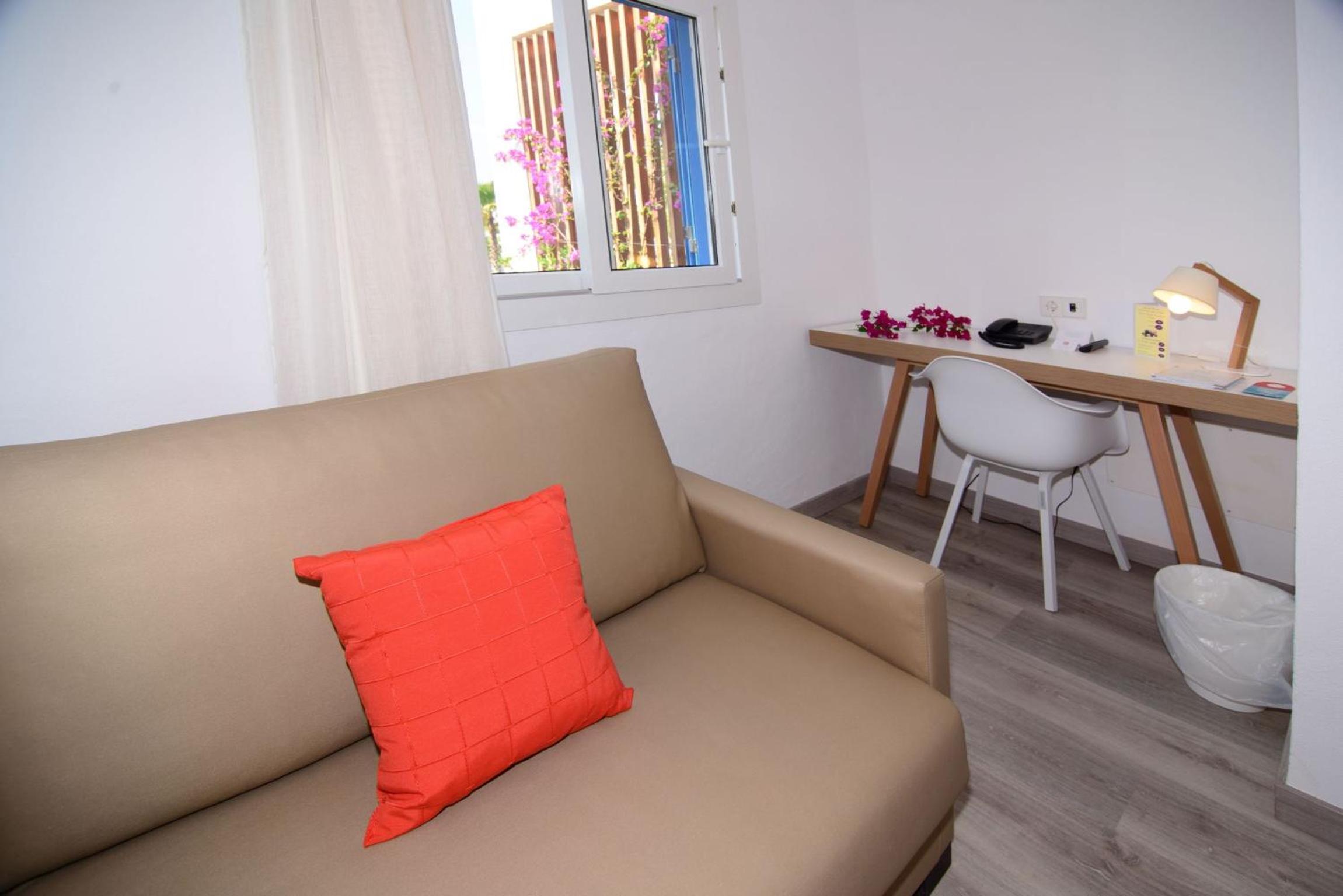 Triple Room - Photo 2