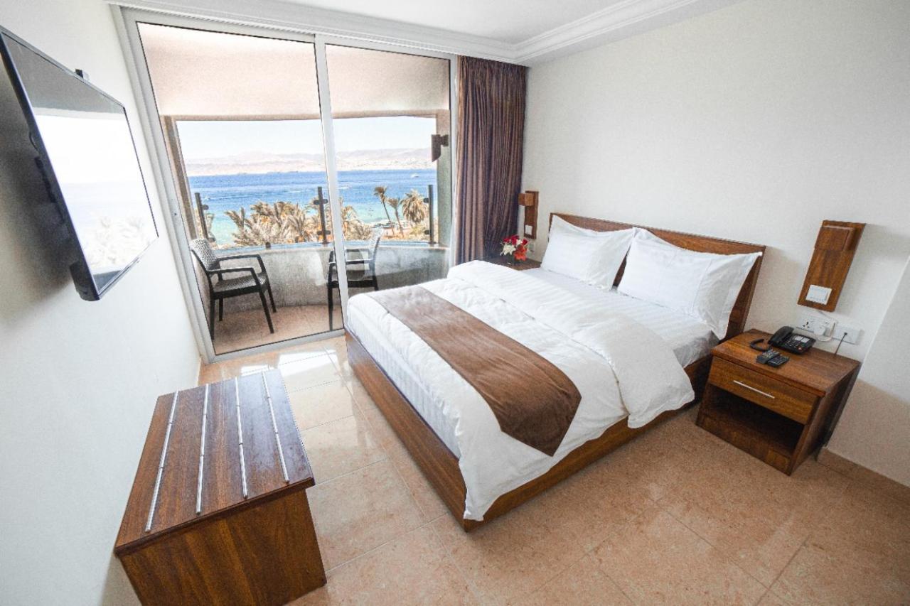 Deluxe Double Room with Balcony and Sea View photo 1