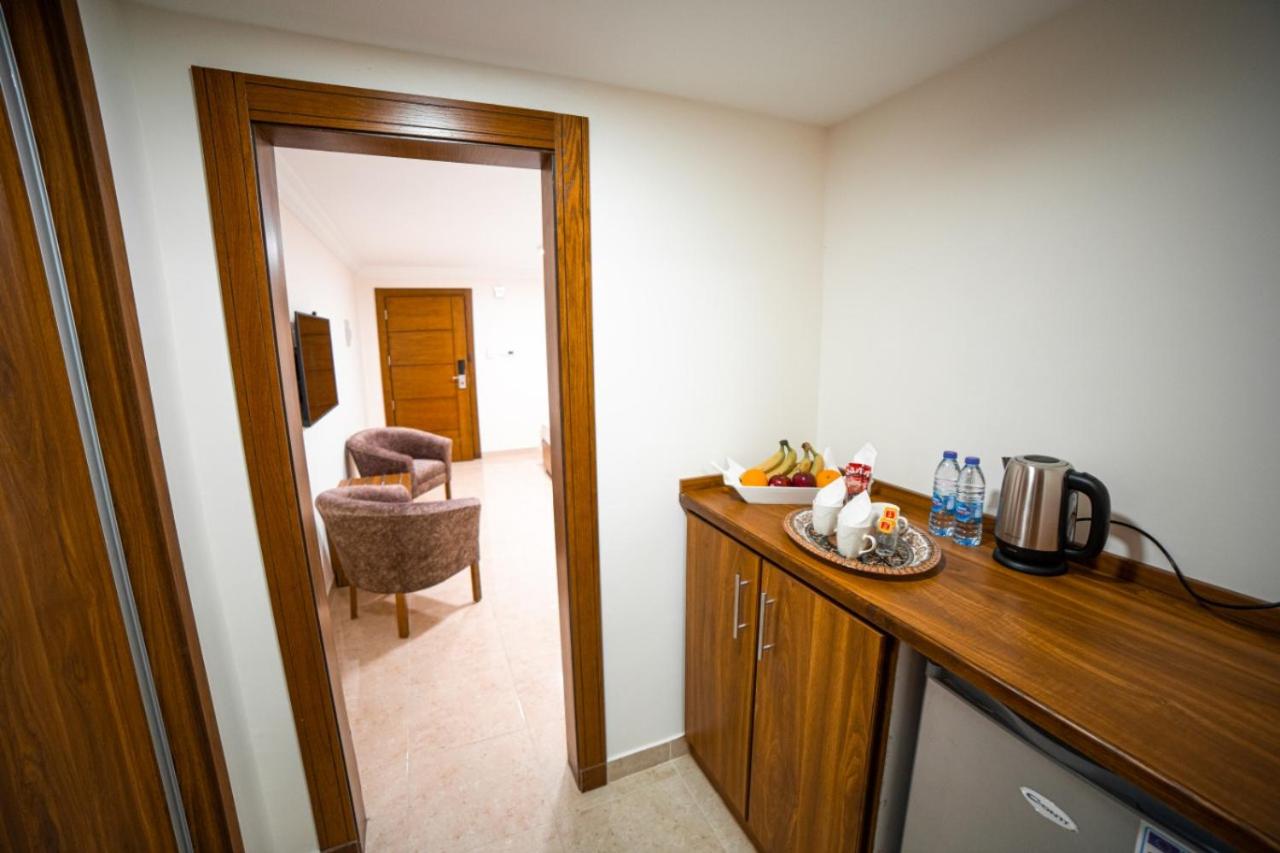 Executive Suite photo 1
