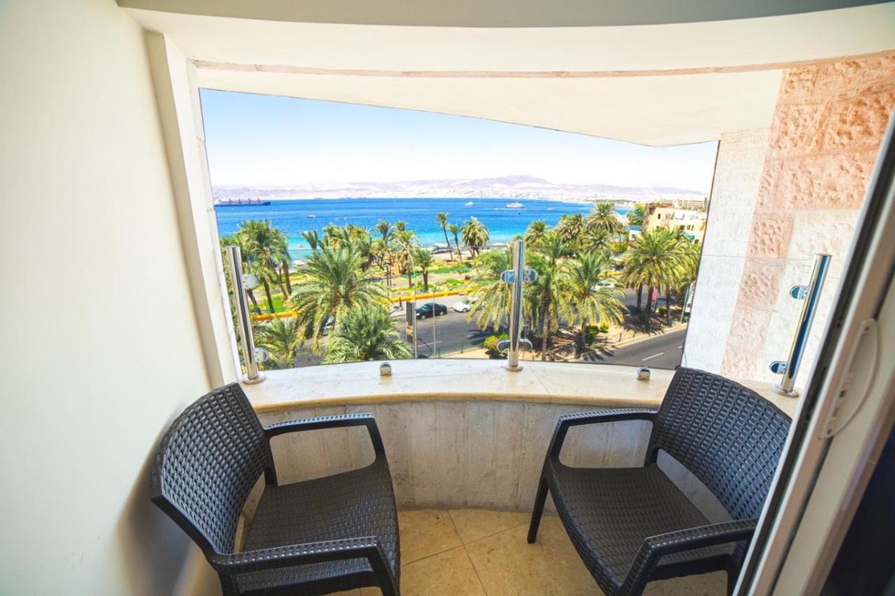 Deluxe Double Room with Balcony and Sea View photo 3