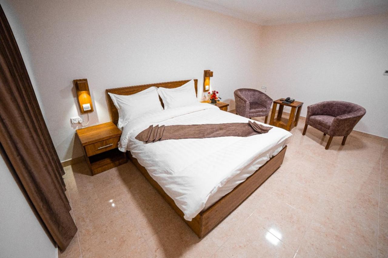 Standard King Room