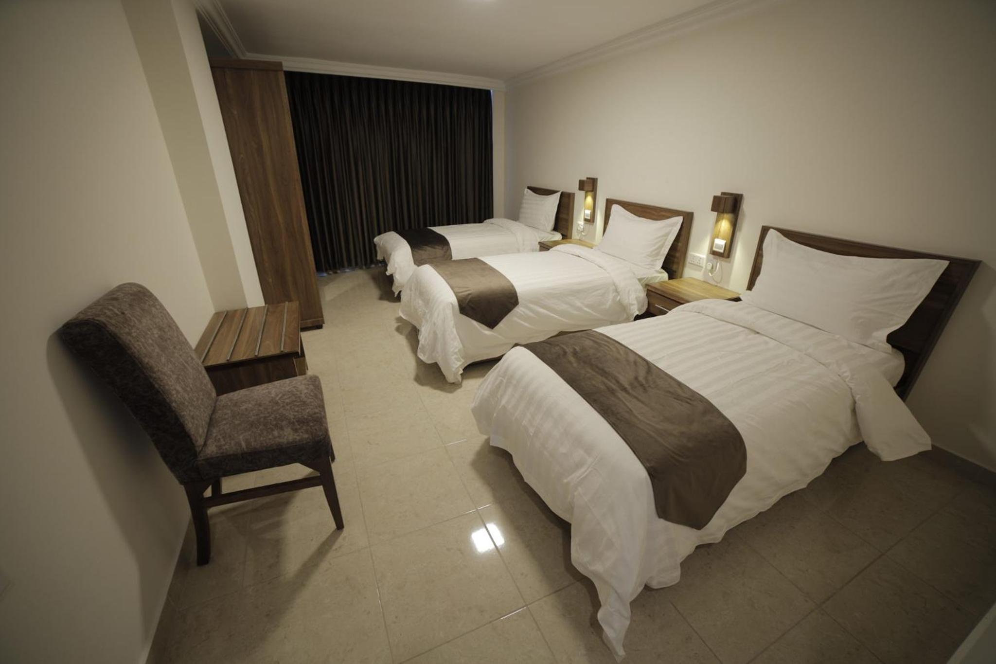 Deluxe Suite with Sea View