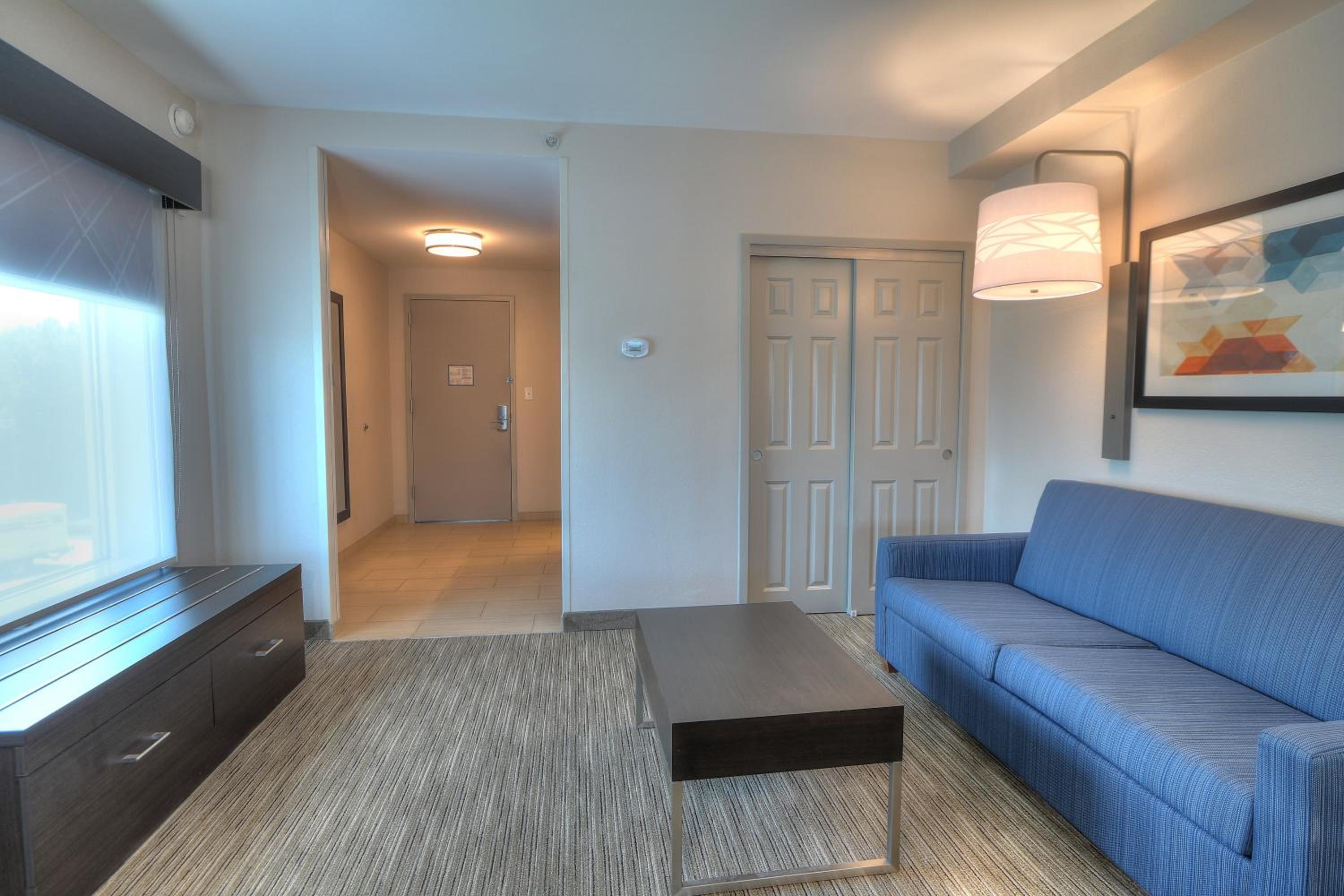 King Suite - Photo 1