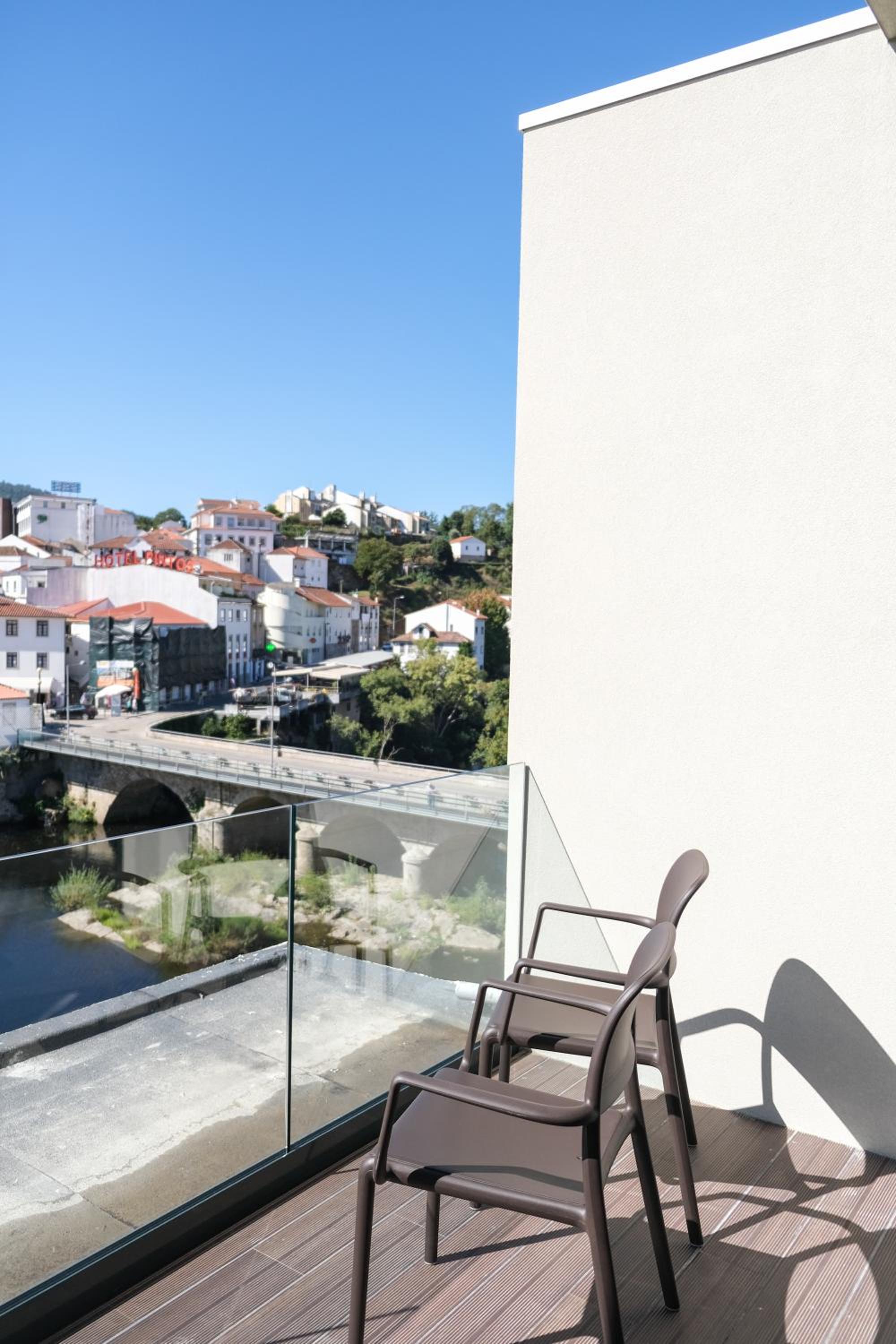 Superior Double or Twin Room with Terrace - Photo 19