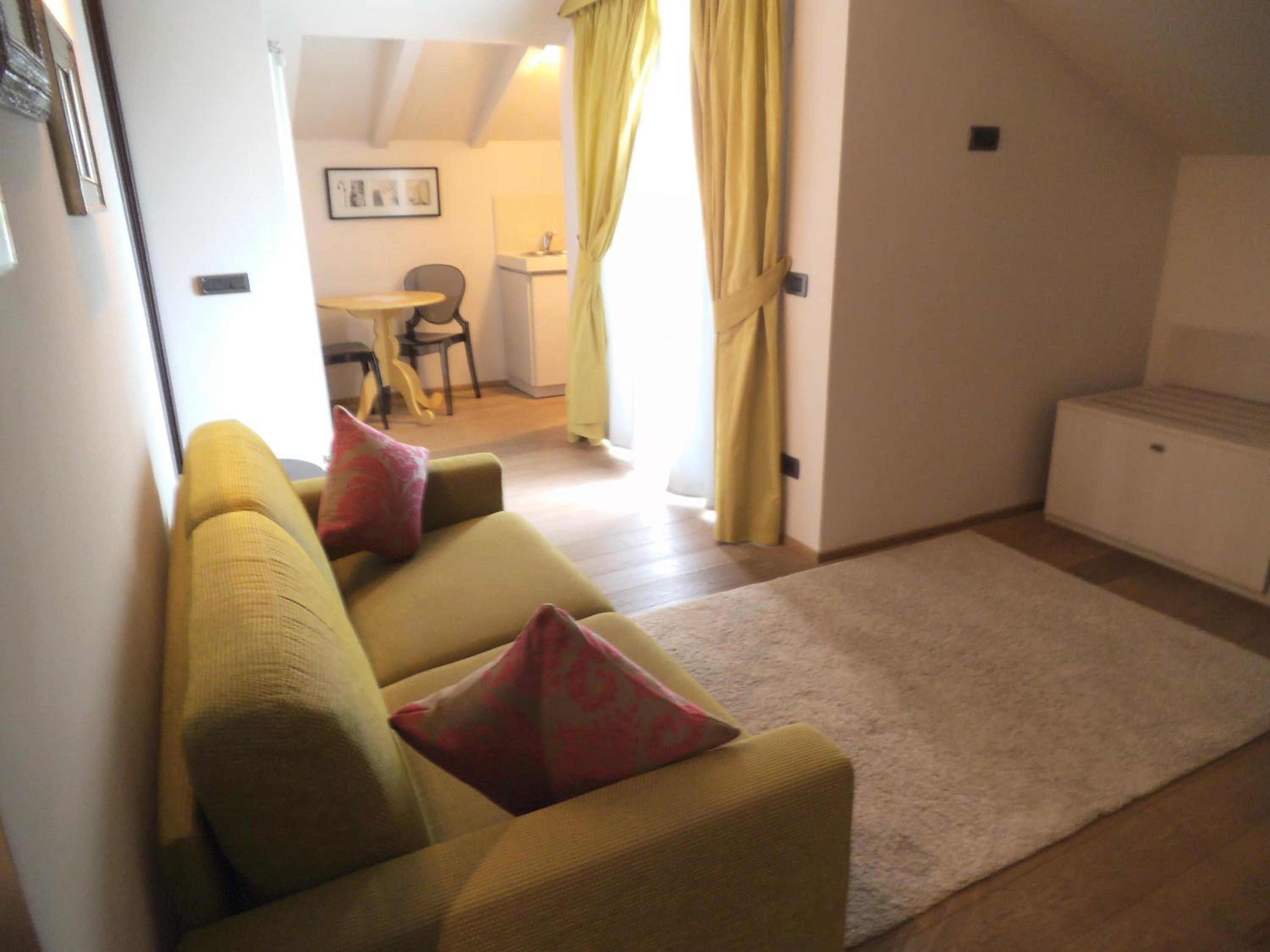 Family Suite - Photo 9