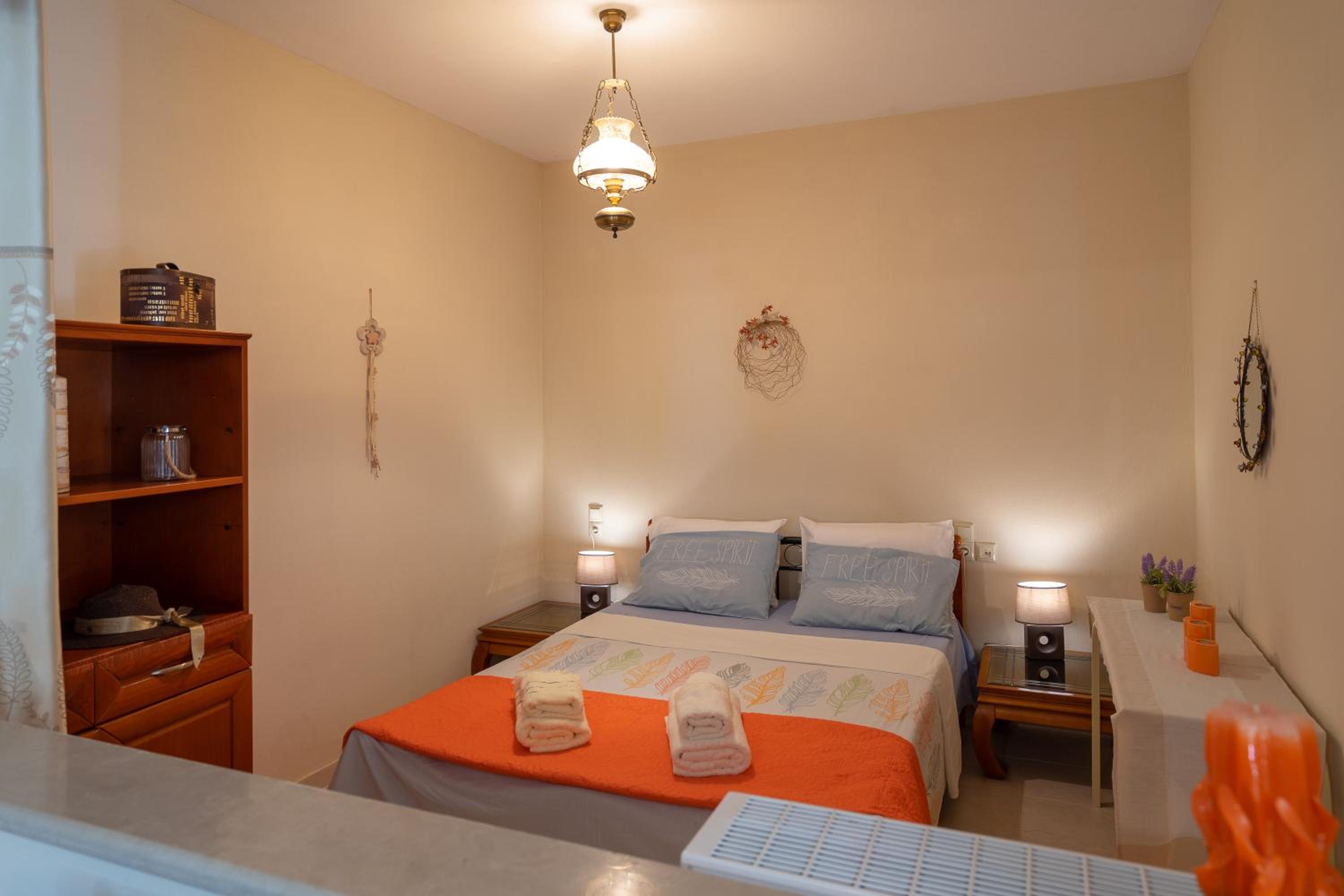 Two-Bedroom Apartment - Photo 27