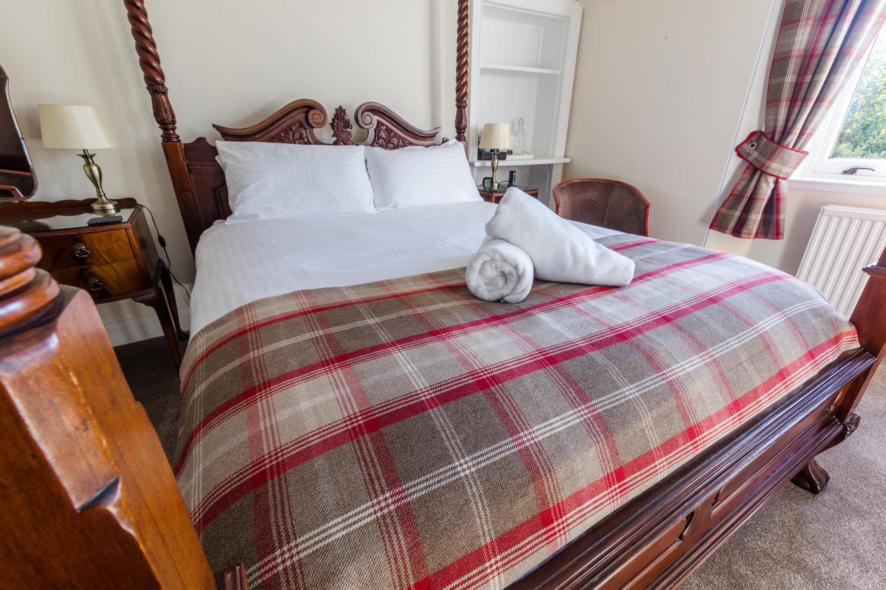 Deluxe King Room photo 2