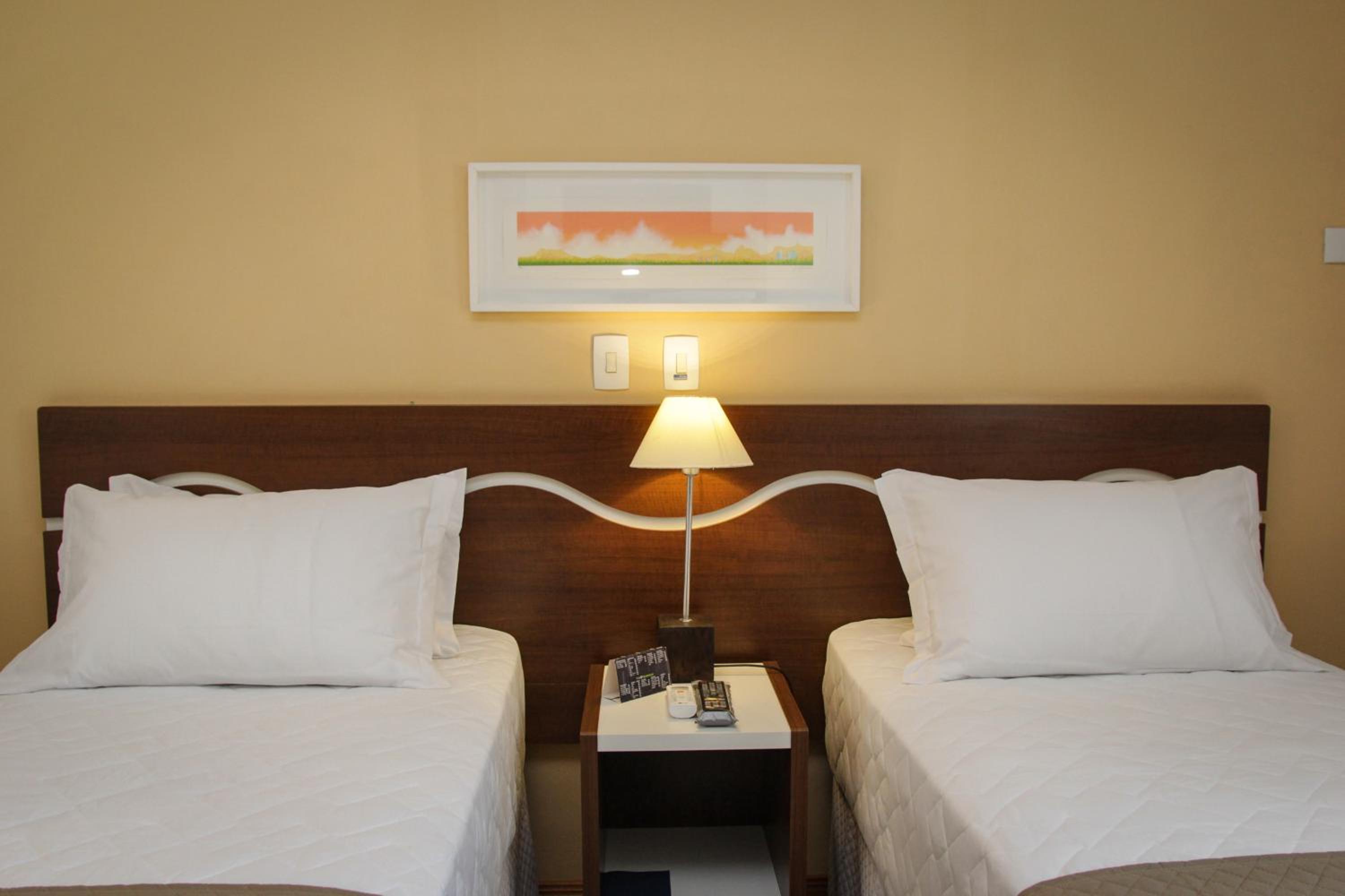 Bristol Centro Cívico — Executive Twin Room