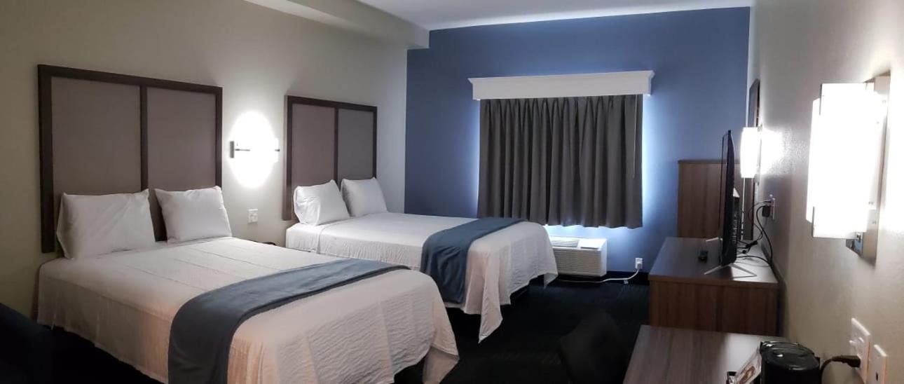 Budget Double Room - Photo 1