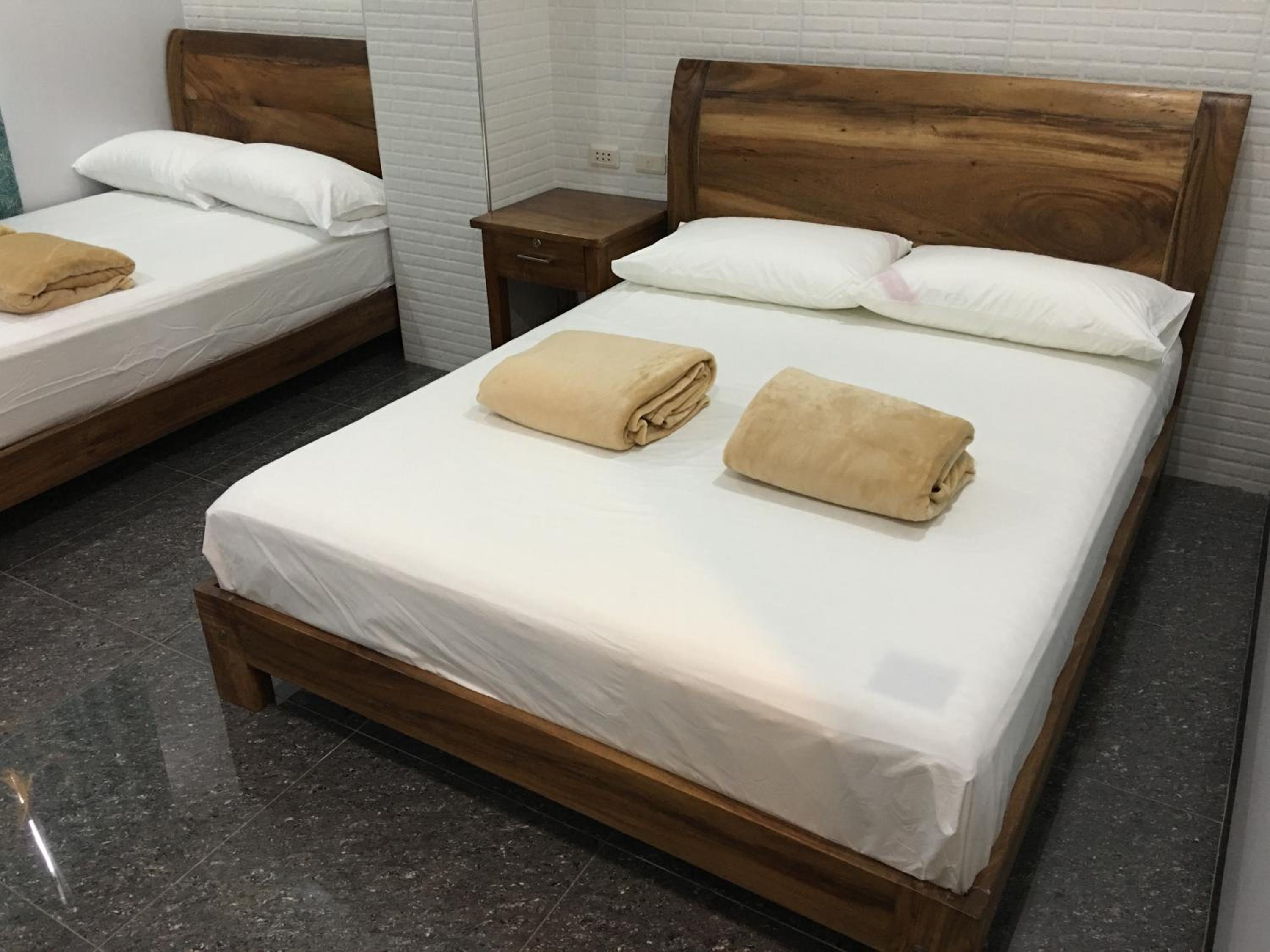 Deluxe Double or Twin Room - Photo 1