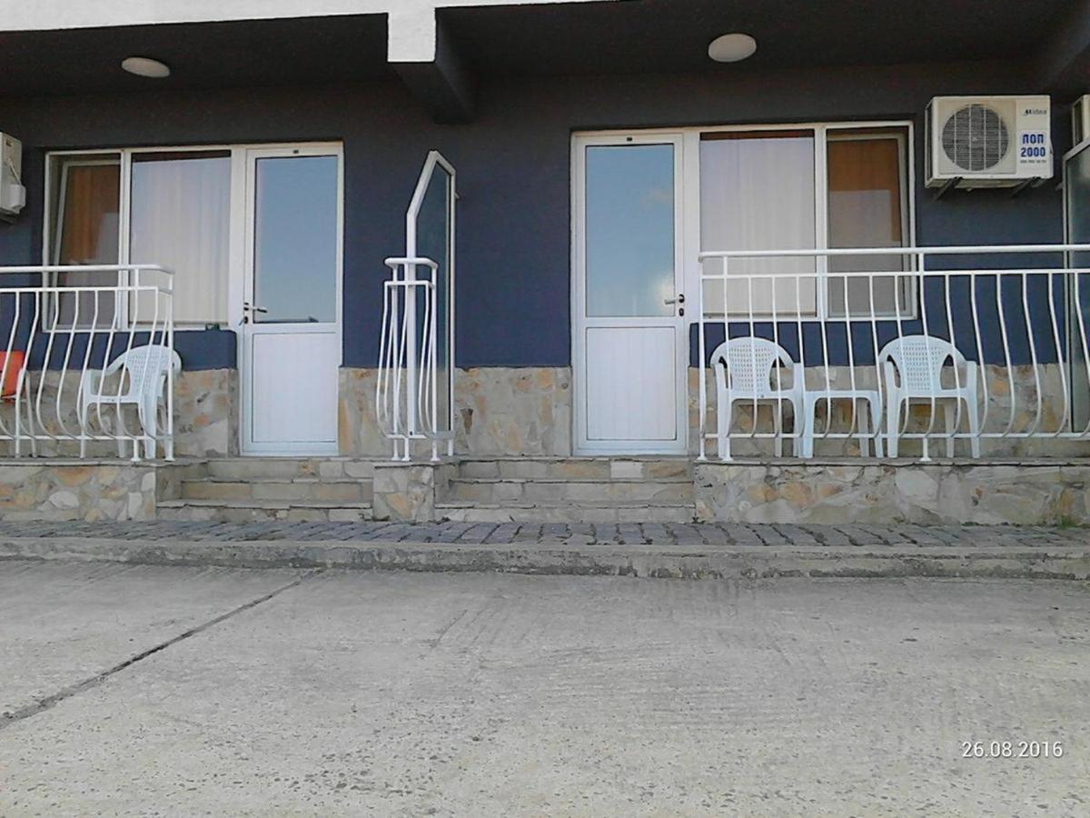 Double Room with Balcony (2 Adults + 1 Child) photo 1