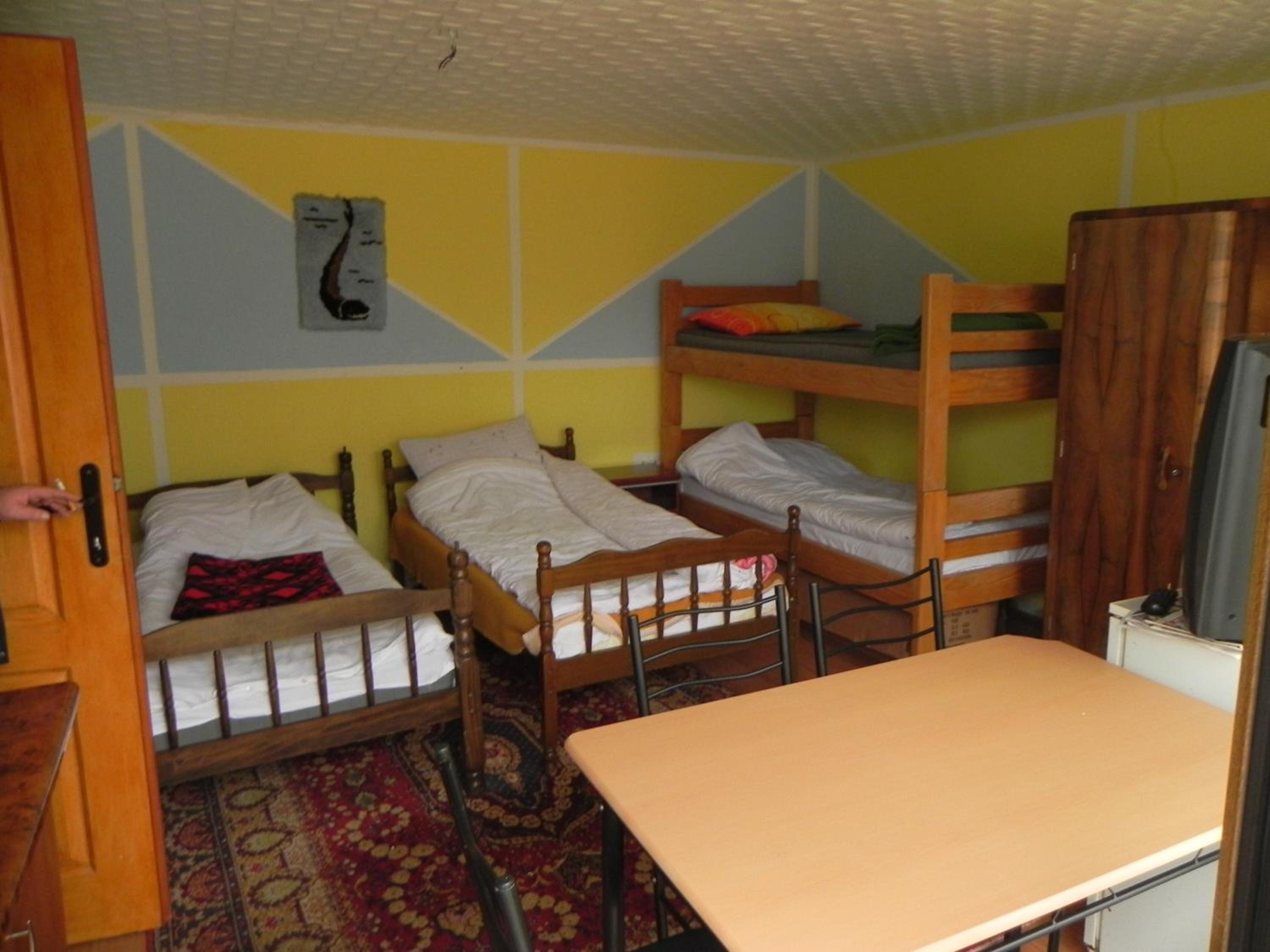 Economy Quadruple Room photo 2