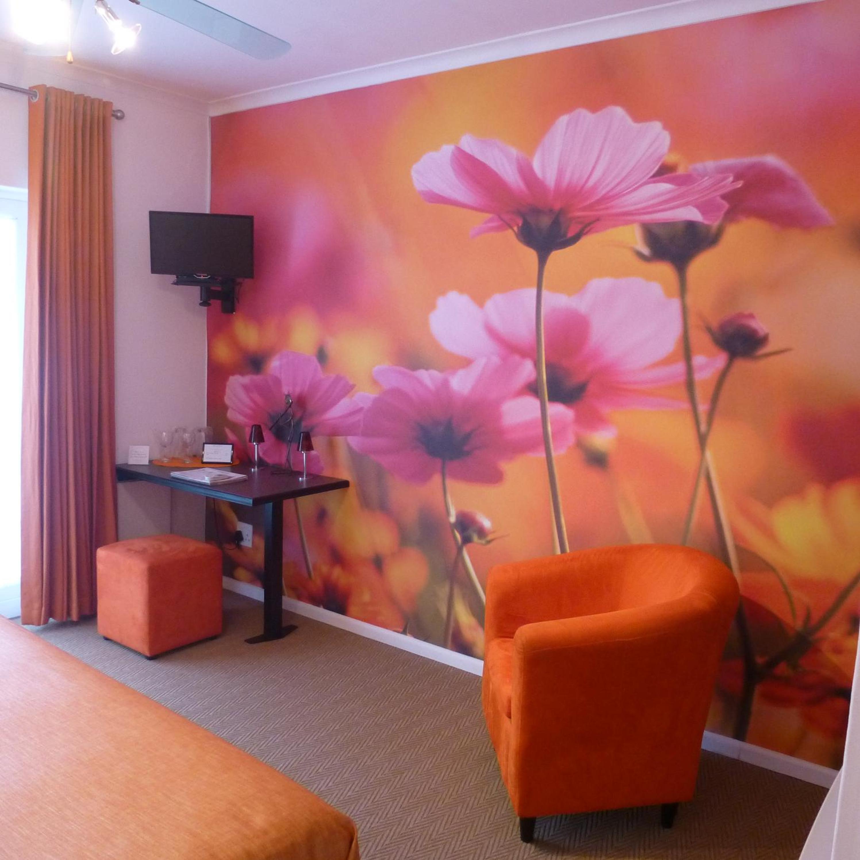Double Room with Garden View - Photo 8