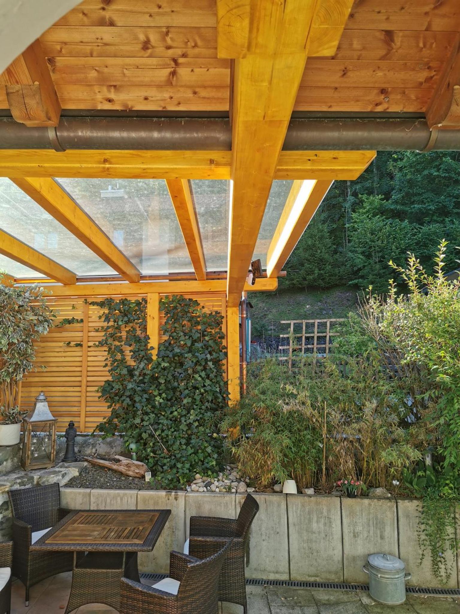 Apartment with Terrace - Photo 2