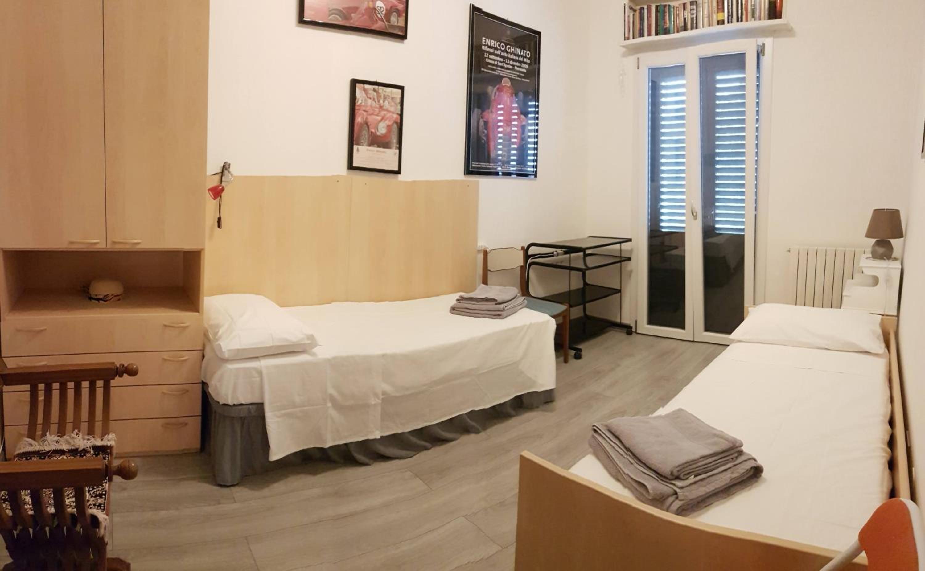 Twin Room With Private Bathroom - Street View