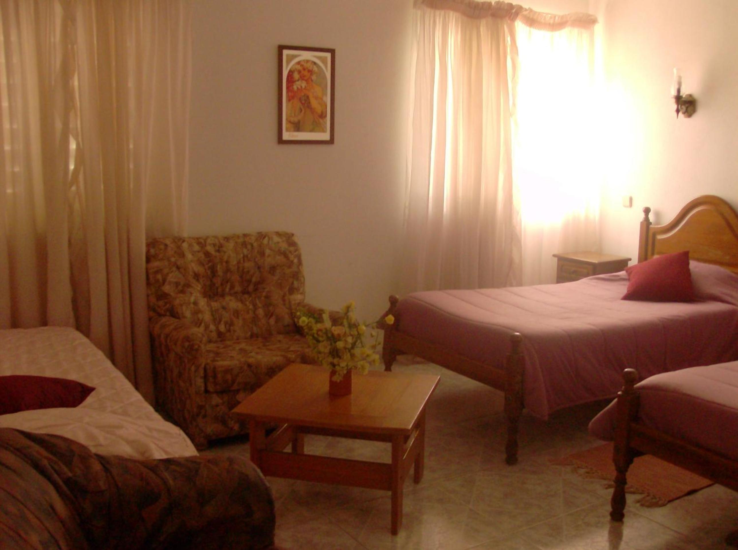 Triple Room photo 2